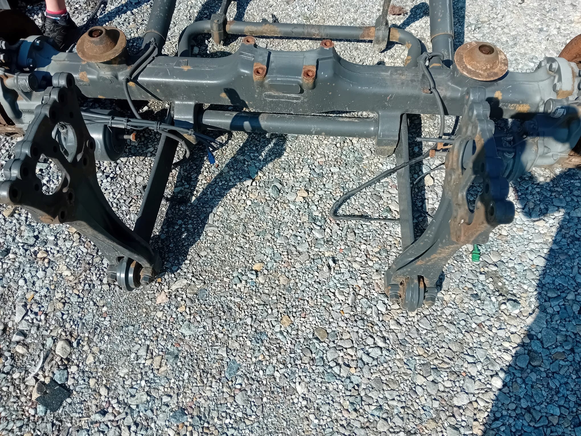 ACTROS MP4 WSPORNIK MOCOWANIE STABILIZATORA RAMY Numer katalogowy części A9613252509