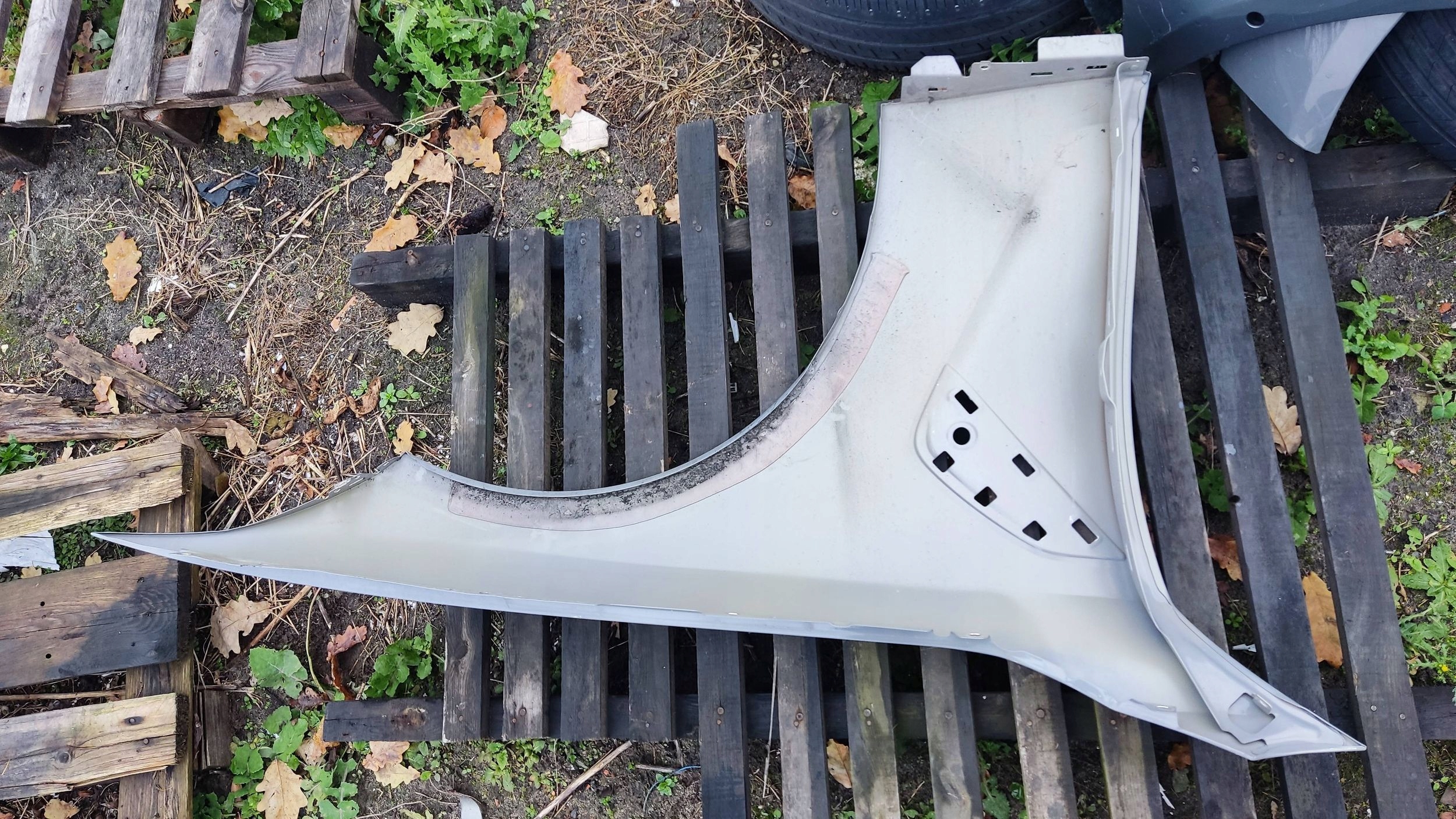 BMW M3 G80 2023 Lewa strona Błotnik Numer katalogowy części M3G80