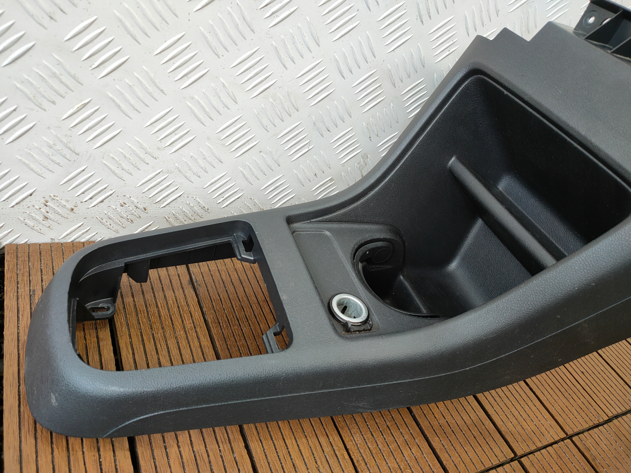 VW UP SKODA CITIGO SEAT MI 11-20 TUNEL mitte PANEL 1S0863680