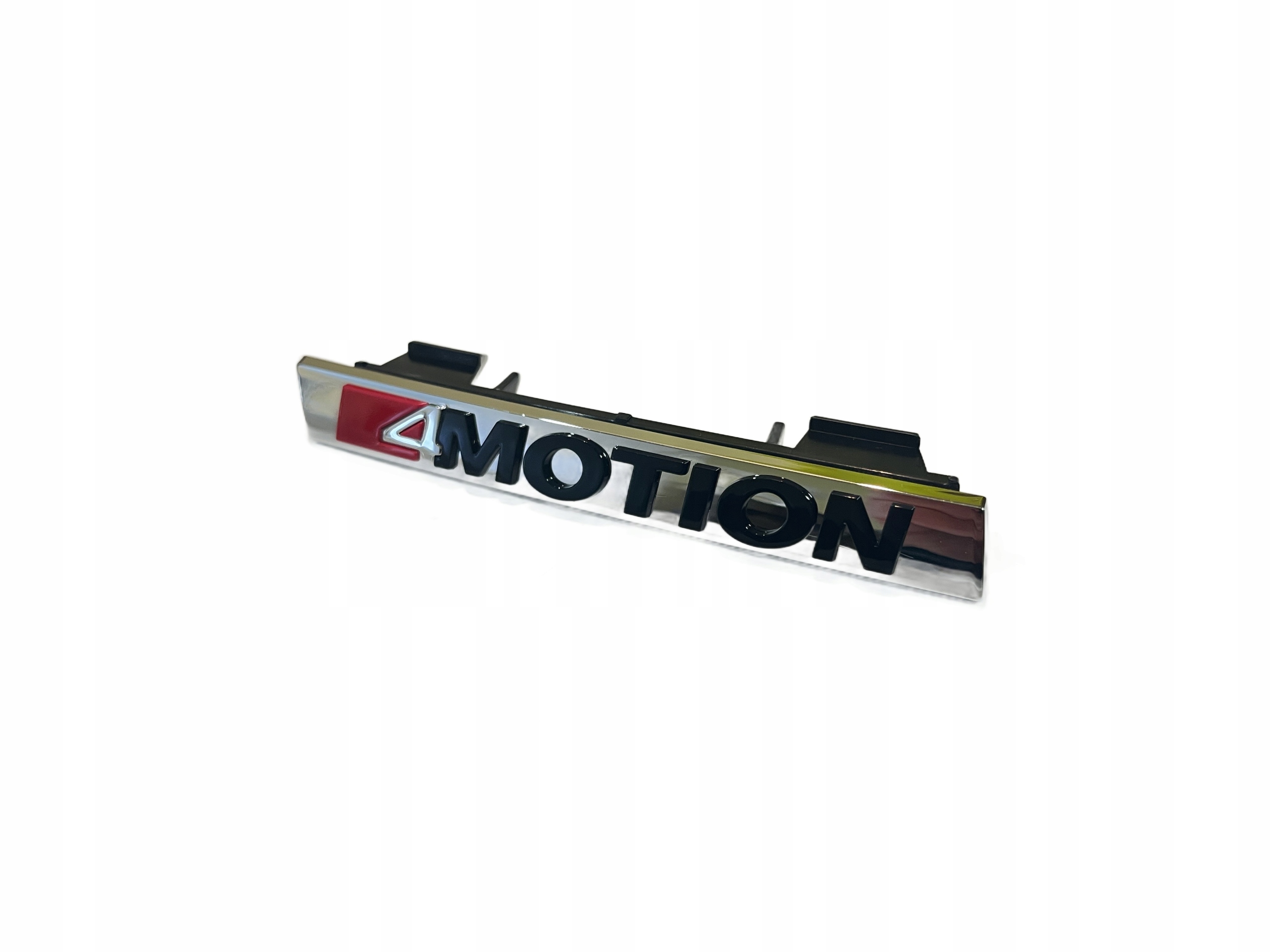 Znak emblém 4motion v atrape predného grilu Vw T6.1