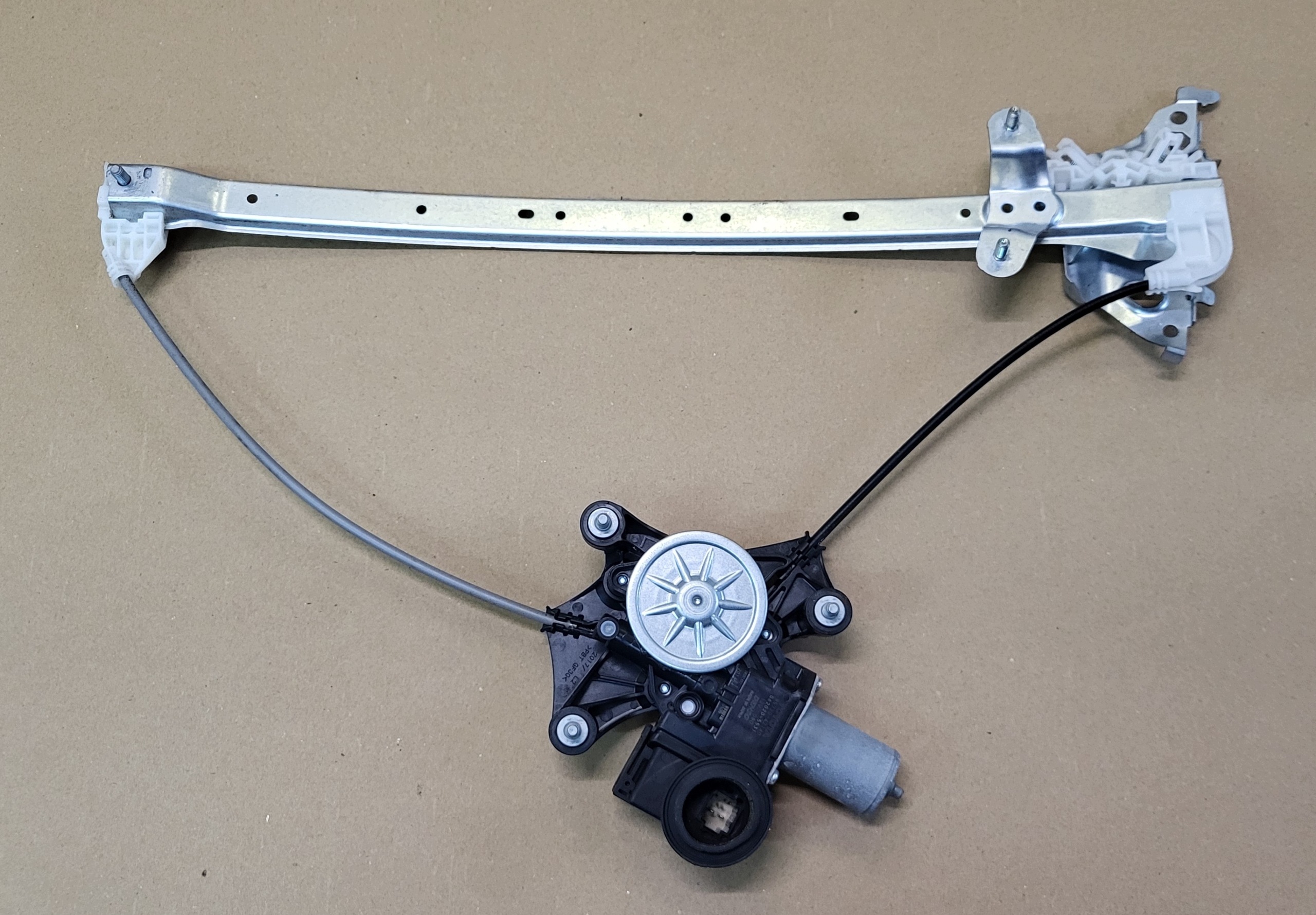 window regulator mini motor mechanism electrical left rear part TOYOTA RAV4 V 5 OE
