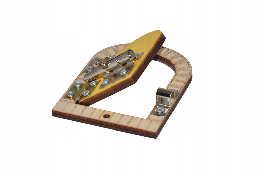 ŻÓŁTE DRZWI RETRO Z ZASUWKĄ TABLICA SENSORYCZNA Kod producenta TM244