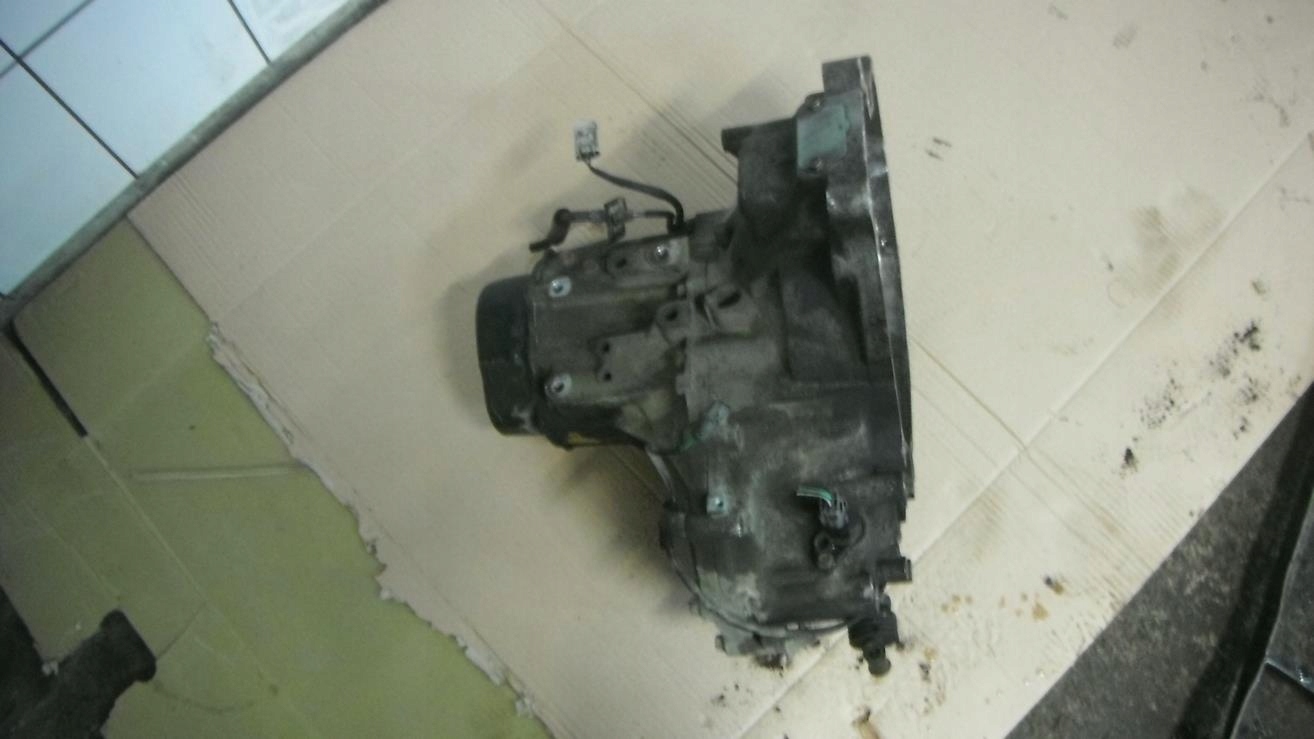 MAZDA 323F BJ RF2A DITD 98-03 SKRZYNIA BIEGÓW