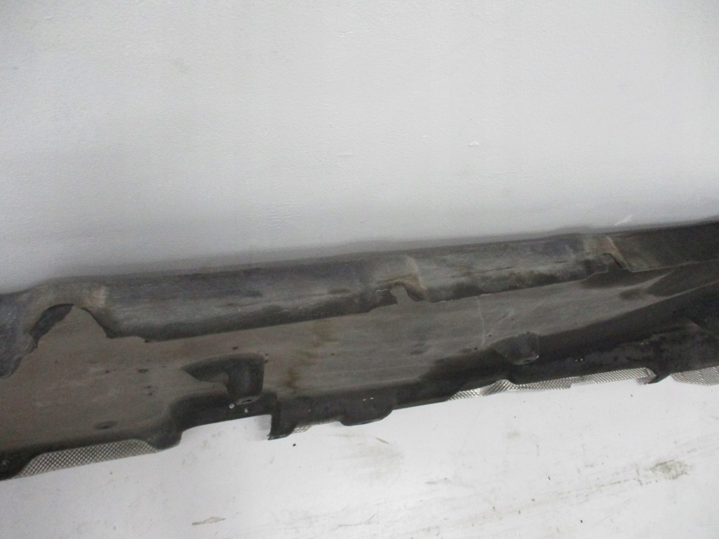 abdeckung Blende Abdeckung Unterfahrschutz JAGUAR E PACE J9C3-104C21-A