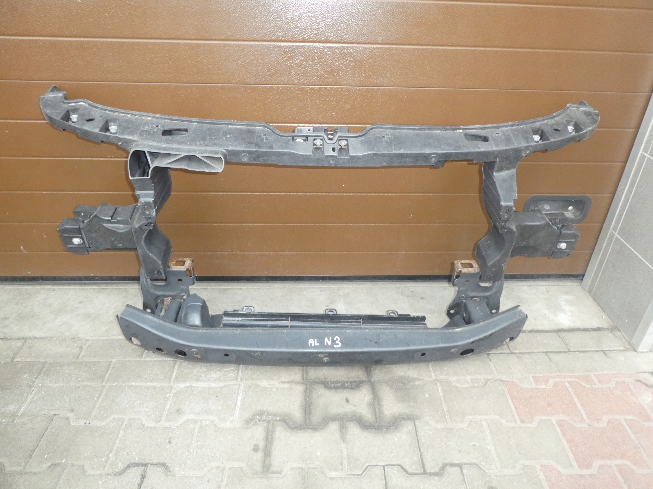 sider support panel for radiators pillar iron VW 7E0 T5