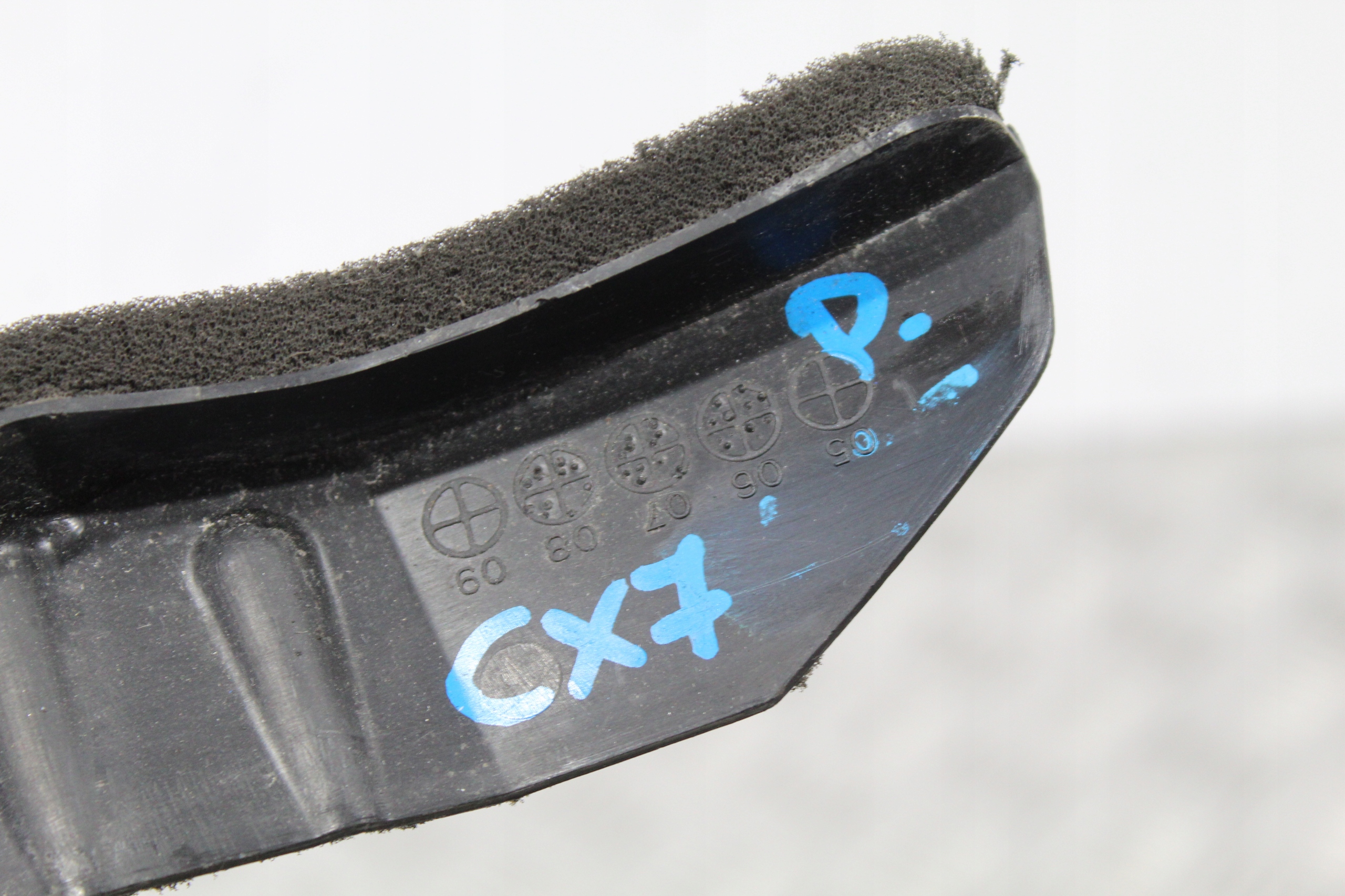 couverture aile droite avant MAZDA CX7 CX-7