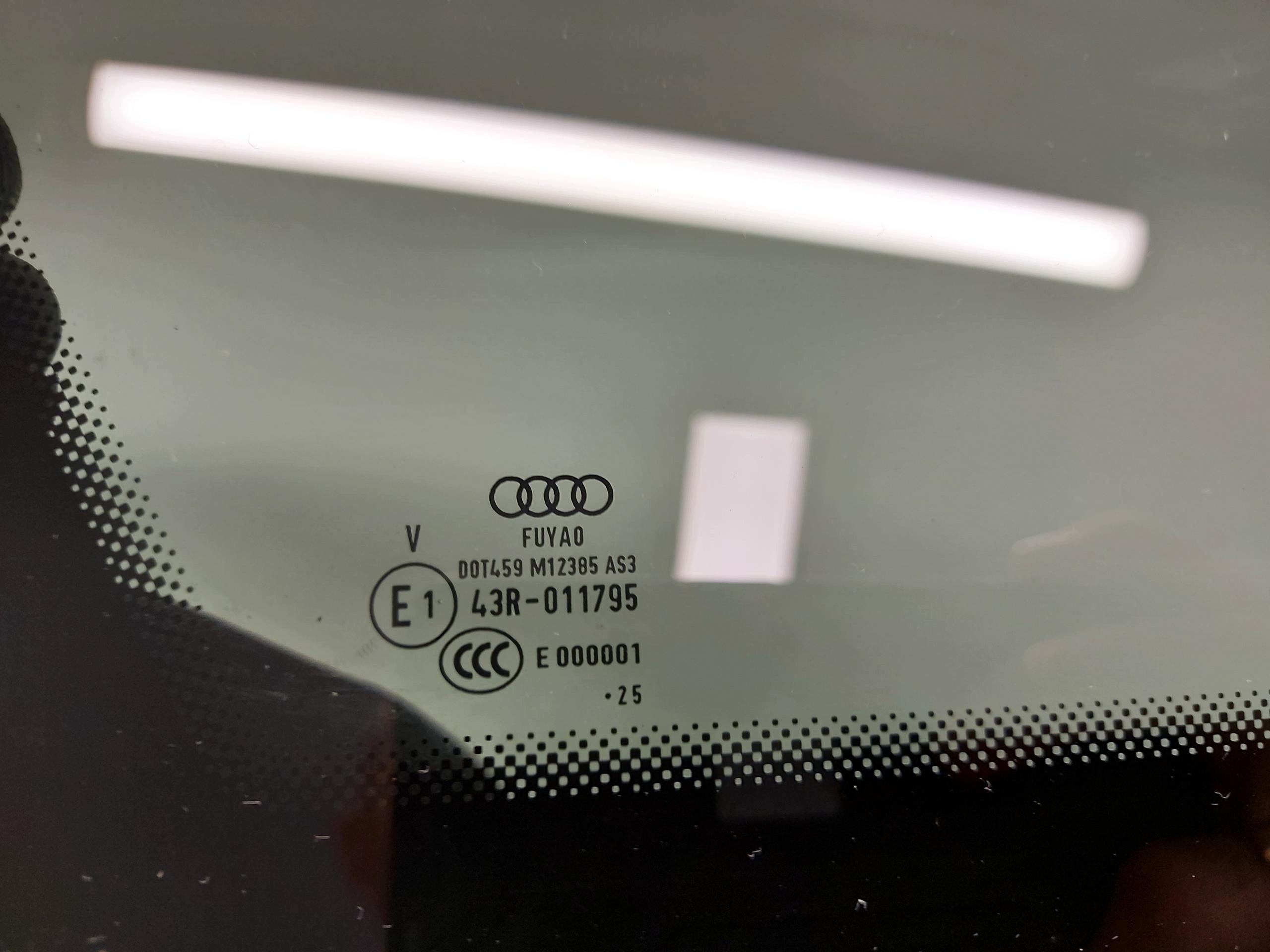 AUDI A5 8B3 B10 AVANT window rear part left 2025 AS3 8B9845297P