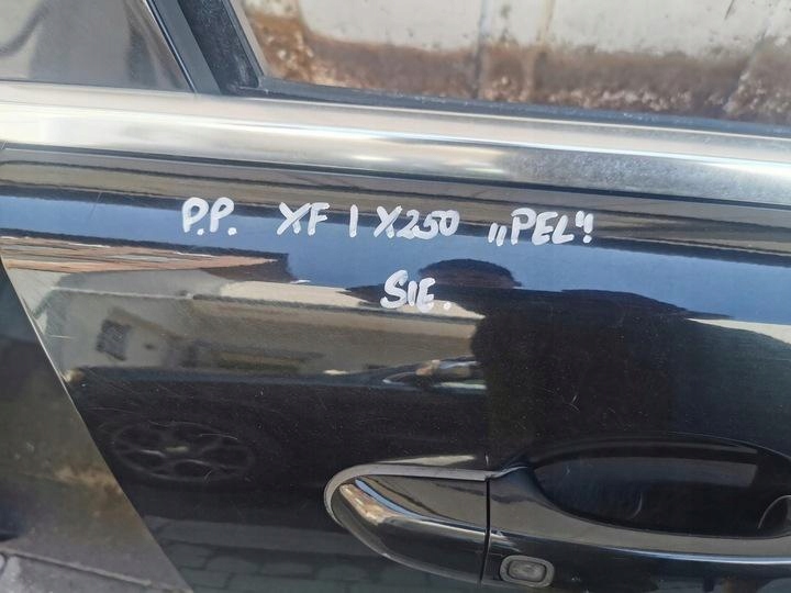 door complete right front JAGUAR XF and X250 PEL 07-11