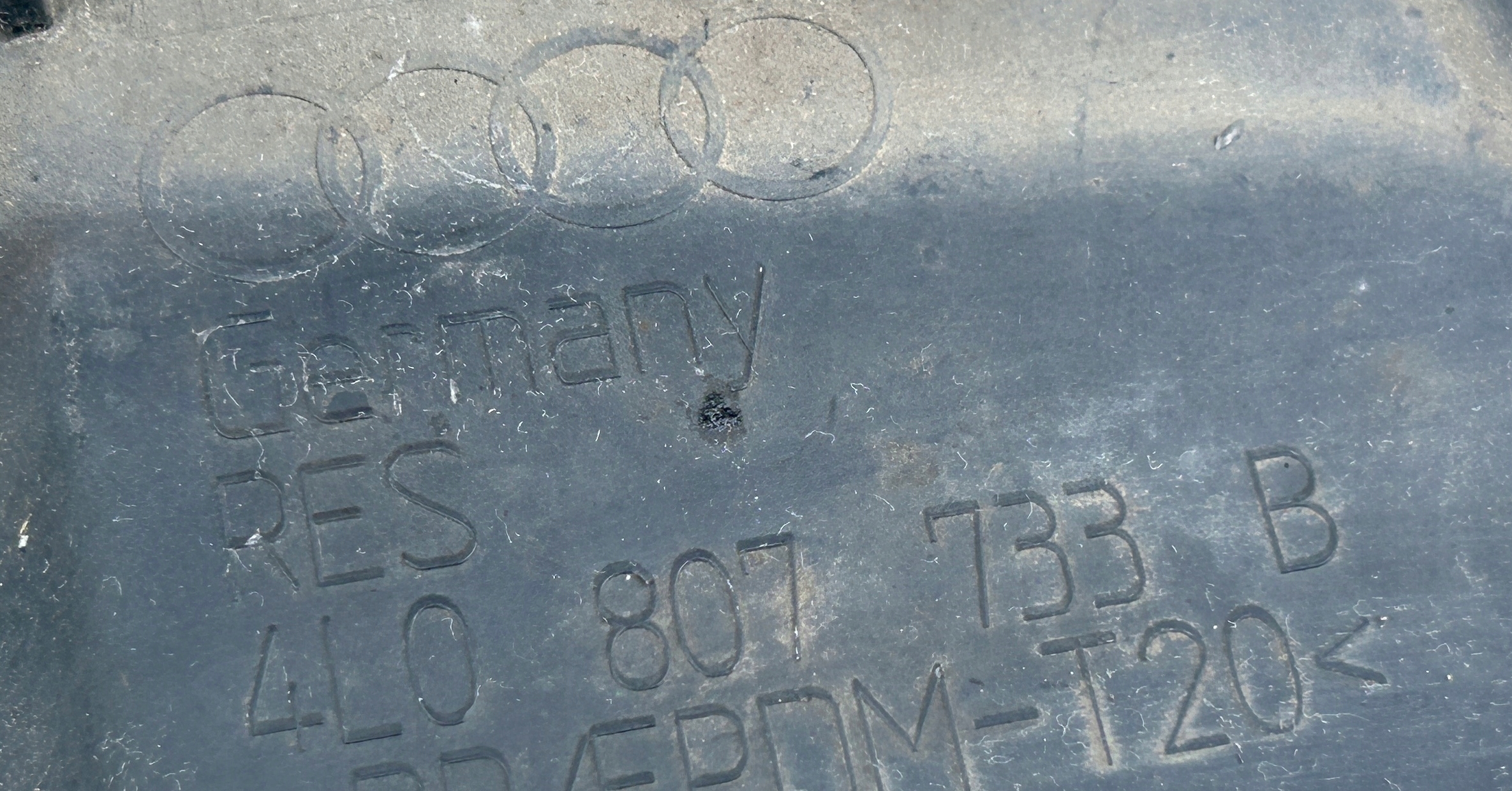 ;SPOILER nárazníku předek AUDI Q7 a 4L LIFT 4L0807733B