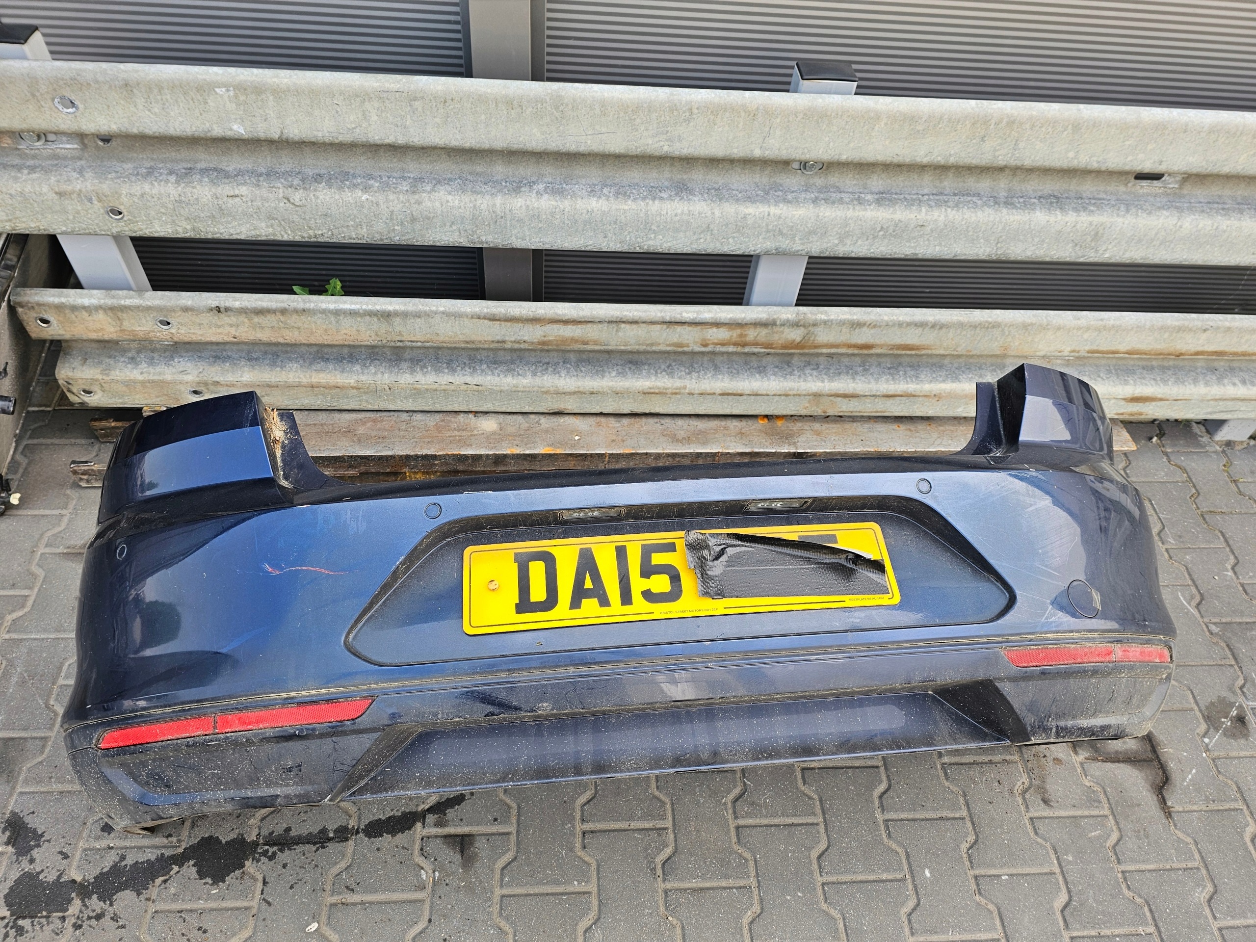 VW PASSAT B8 sedan bumper rear part rear 4XPDC complete LH5X