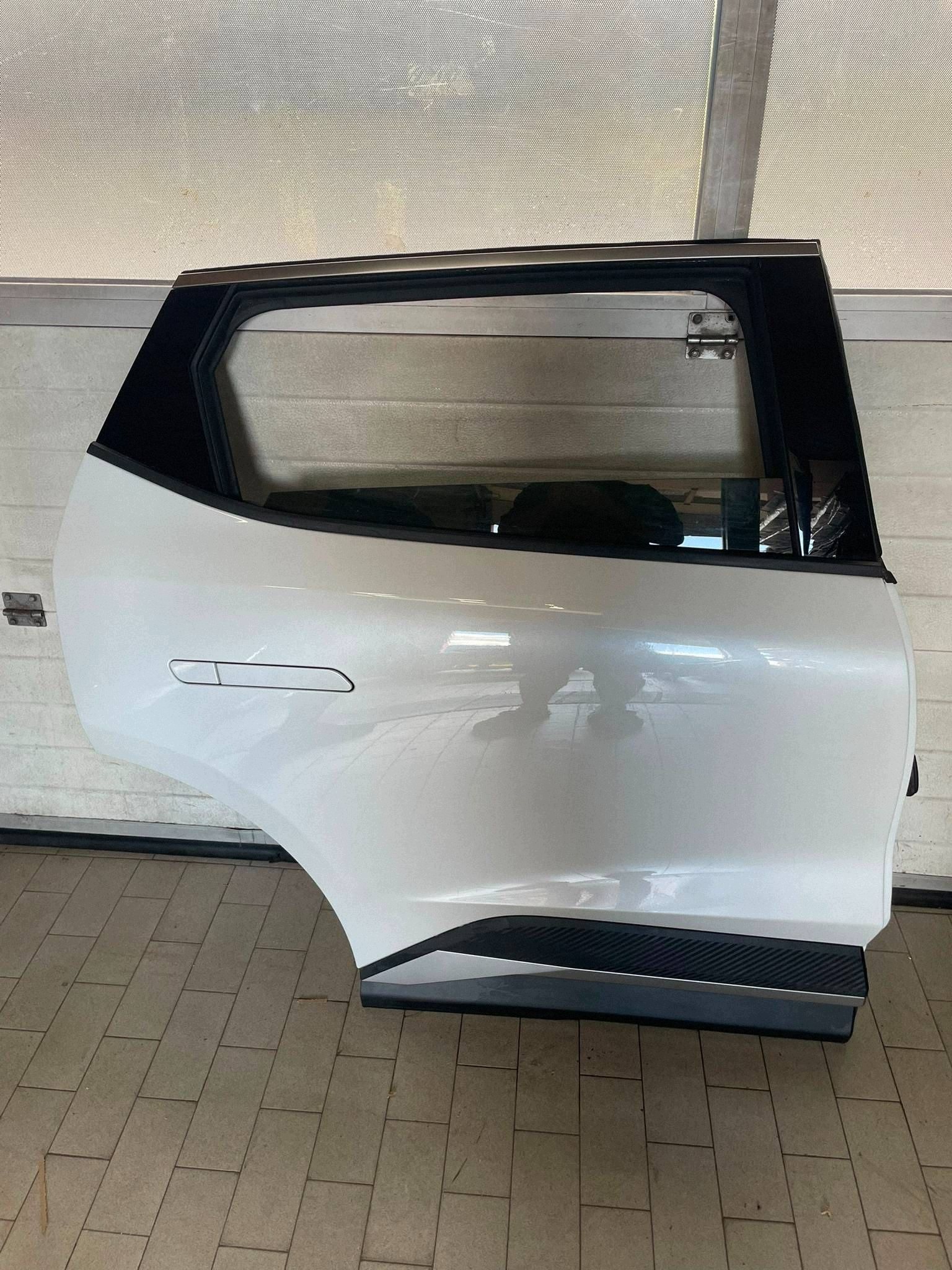 door rear. rear part side right Renault Scenic E-Tech V BIYXJ