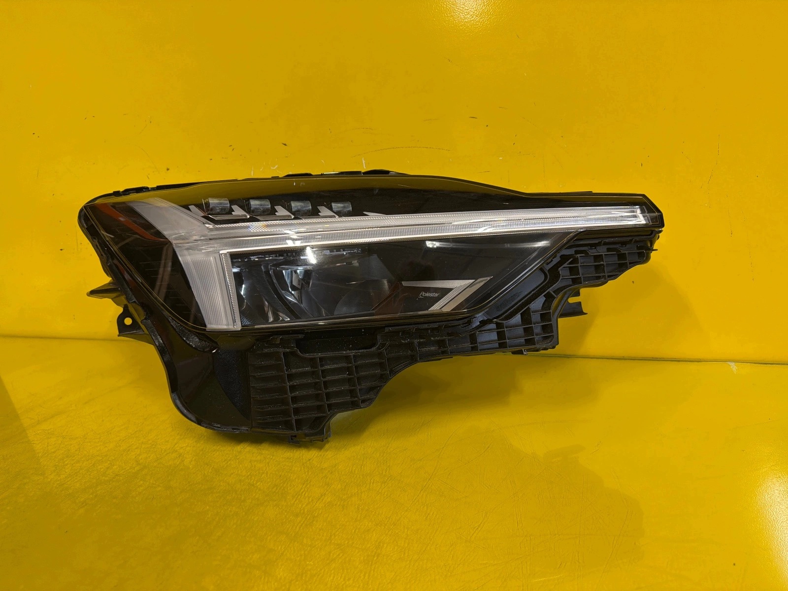 light right Polestar II 2 Full Led 2020- P32342451