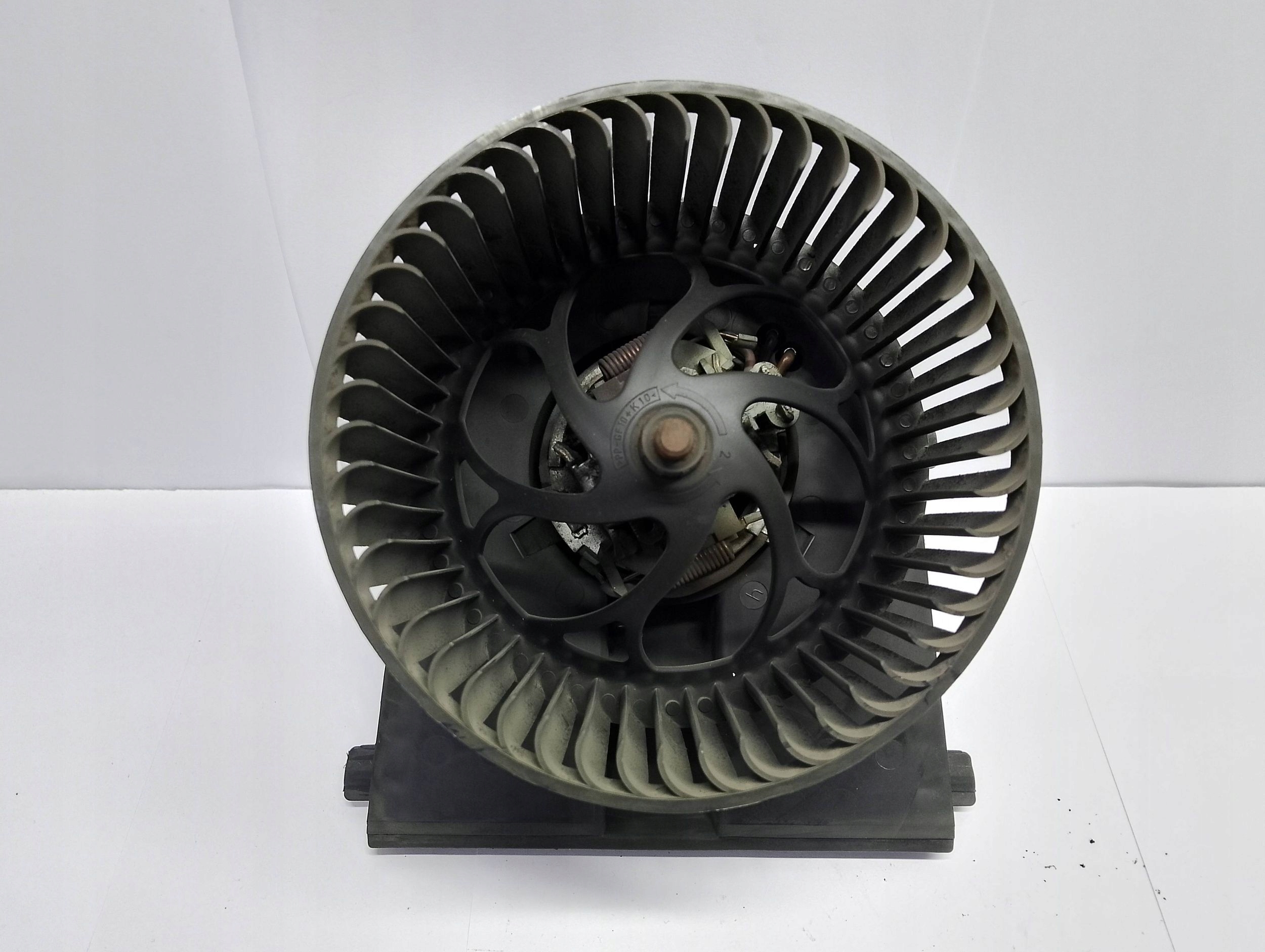 Lüfter dmuchawa des lüfters Volkswagen Audi 1J1819021