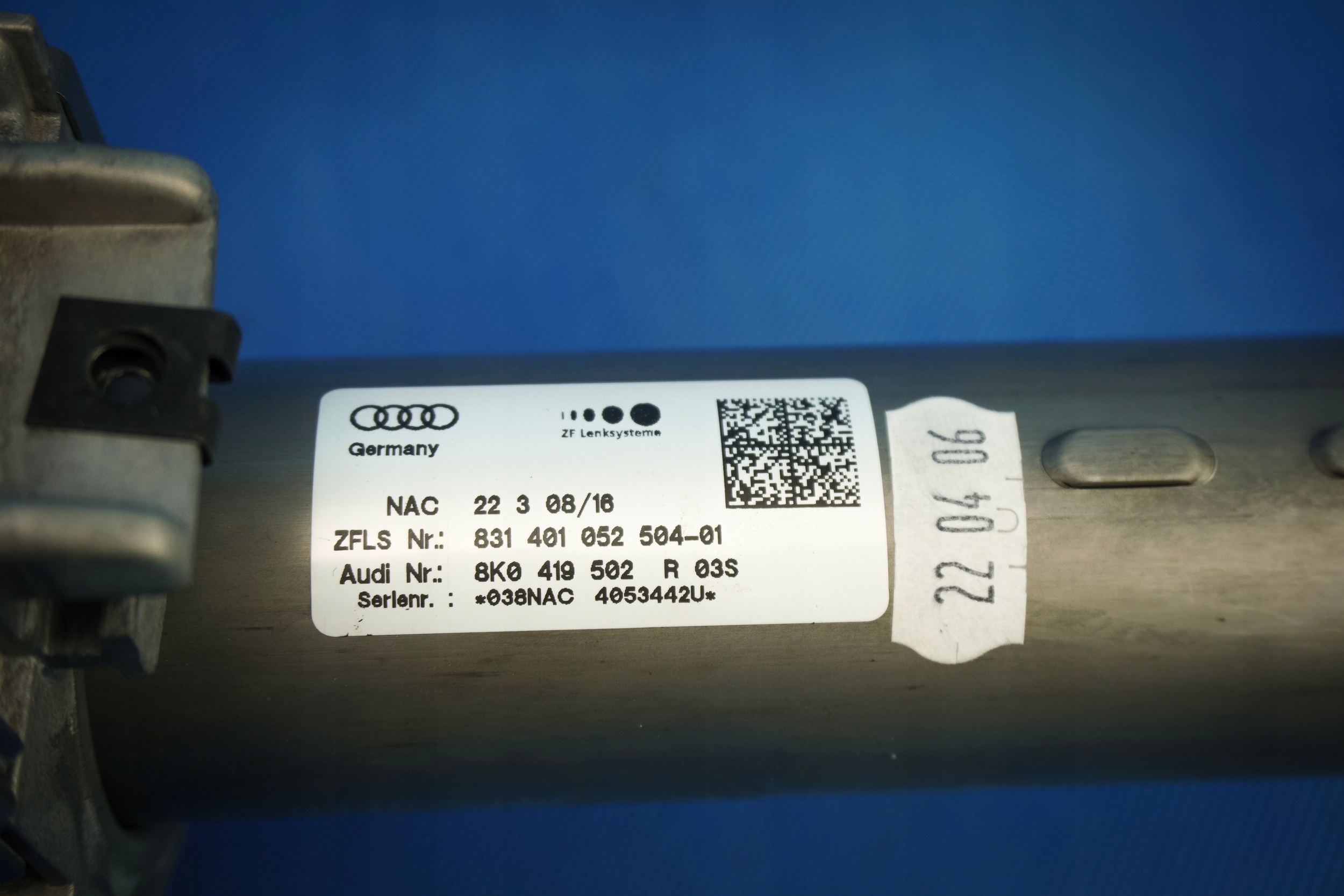steering wheel rod Audi A4 S4 RS4 A5 8K0419502R
