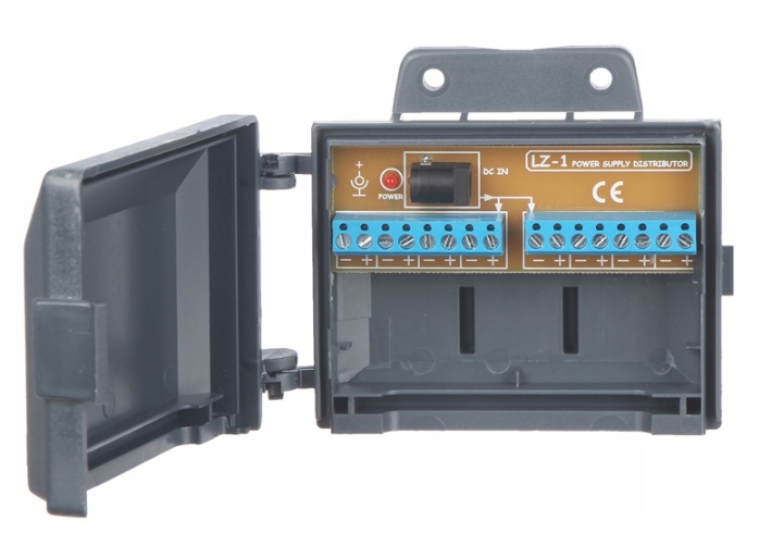 ZESTAW DO MONITORINGU 4 KAMERY FHD ZEWNĘTRZNY APKA Liczba obsługiwanych kamer 4
