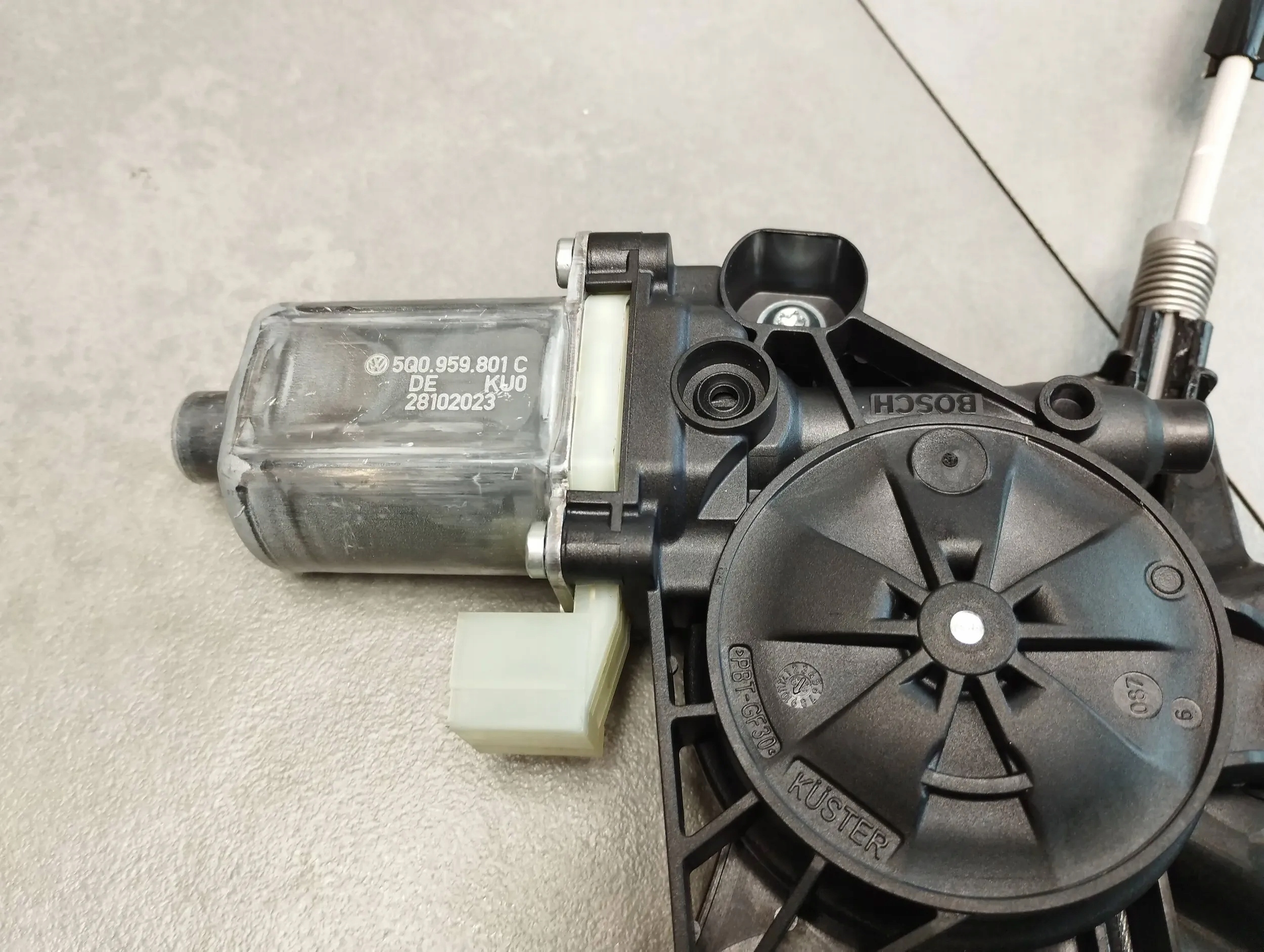 VW Tiguan II mechanism windows right front 5NA837462A