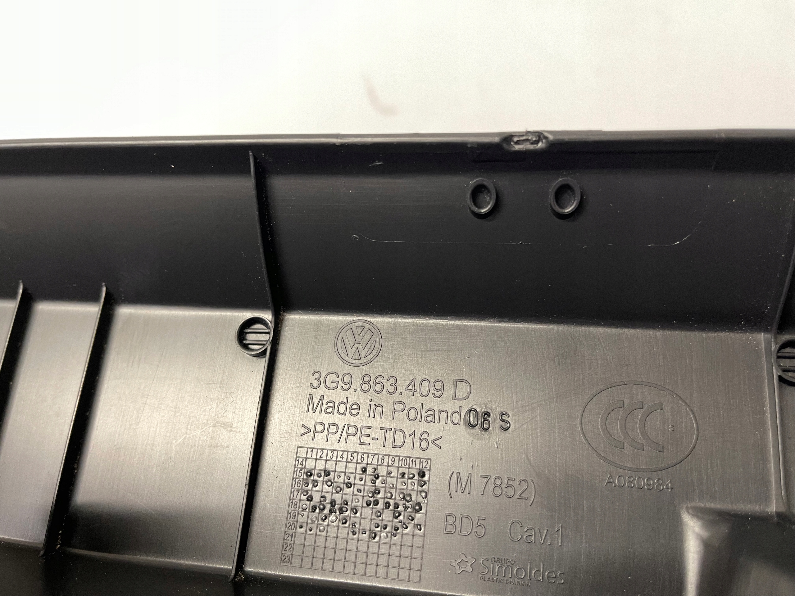 ORG pillar boot VW PASSAT B8 KOMBI 3G9863409D