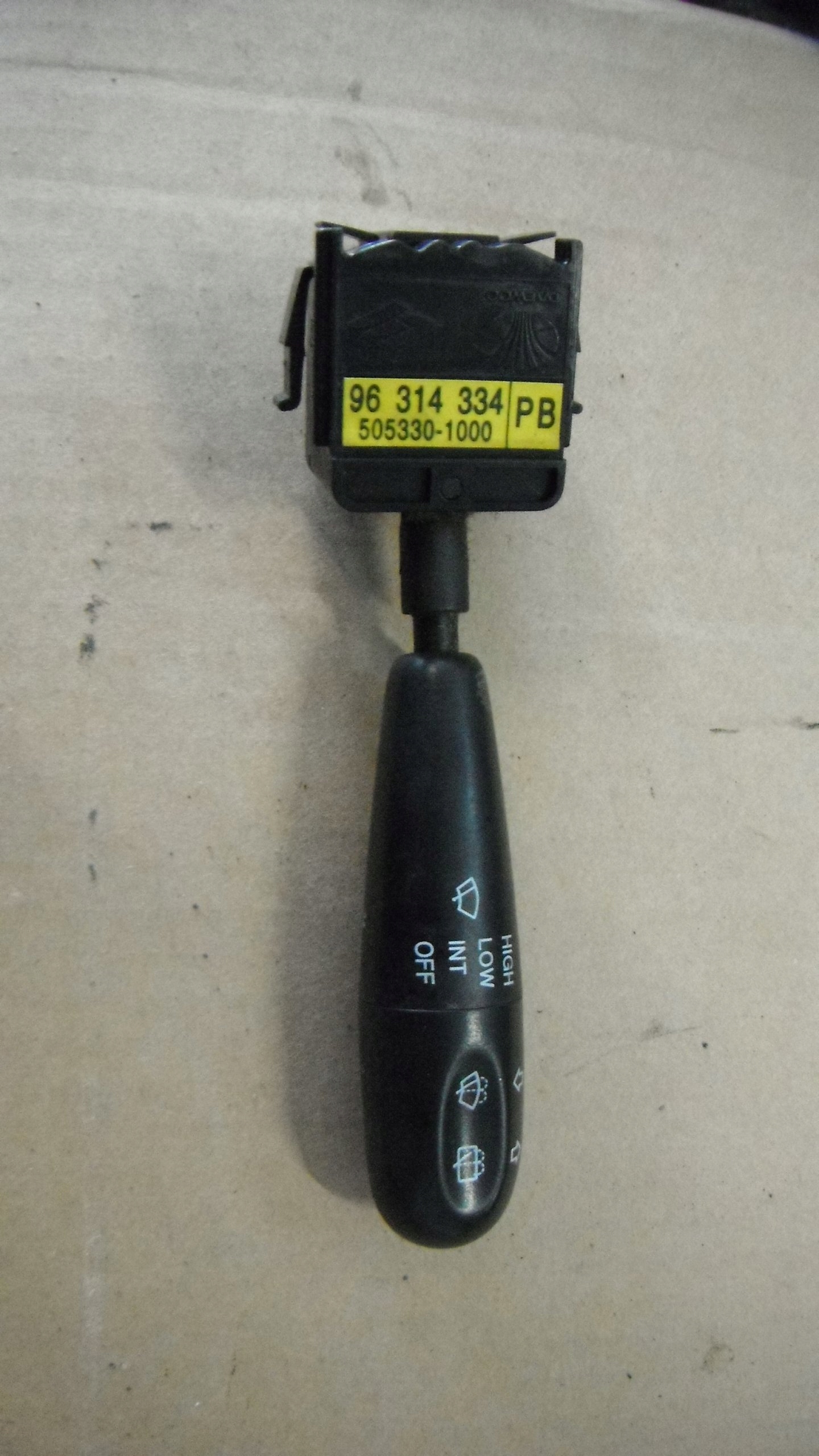 MATIZ 98-03 PRZEŁACZNIK WYCIERACZEK 96314334