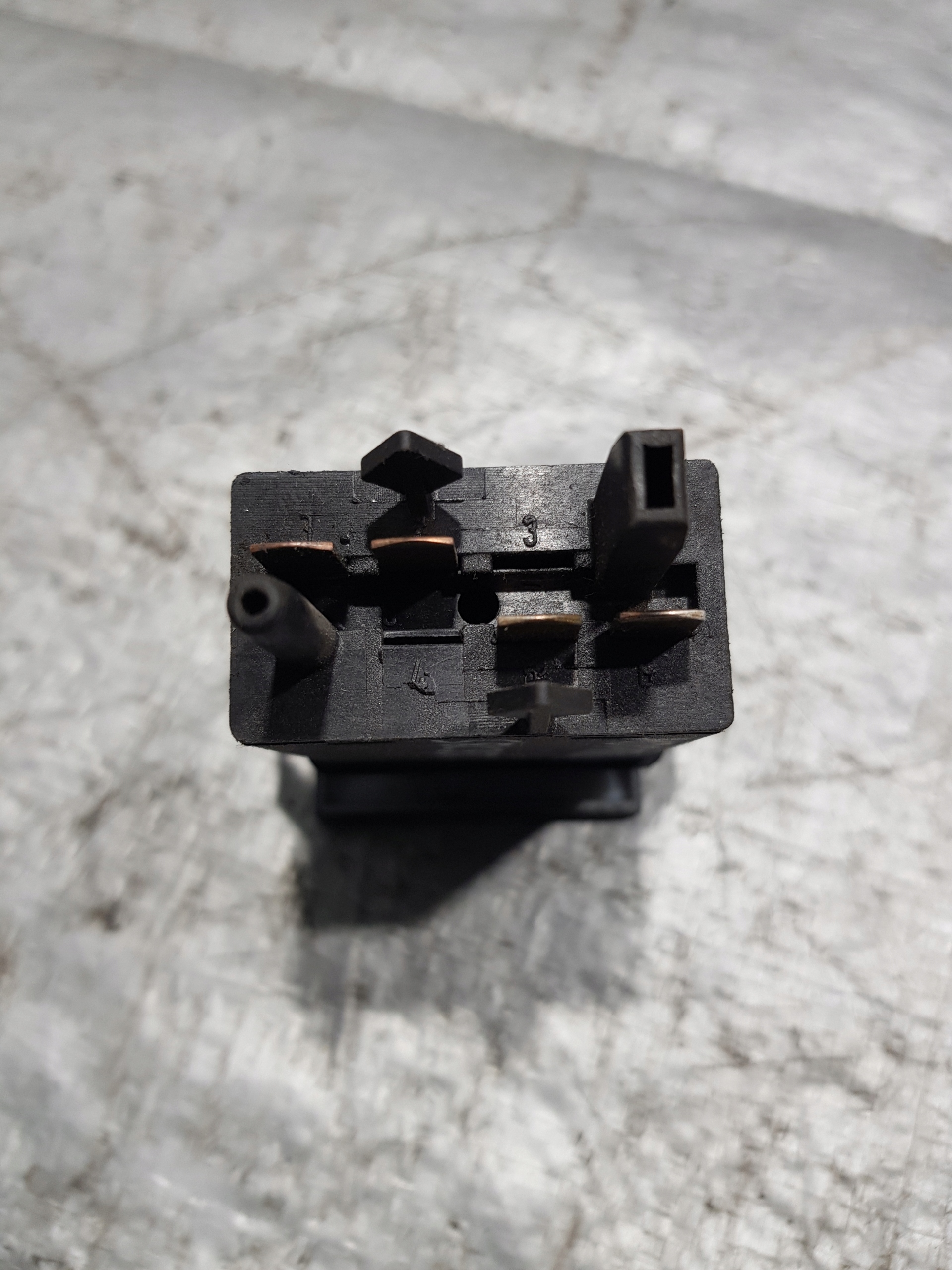 switch OGRZEWANIA windows SEAT LEON and 1M1959621