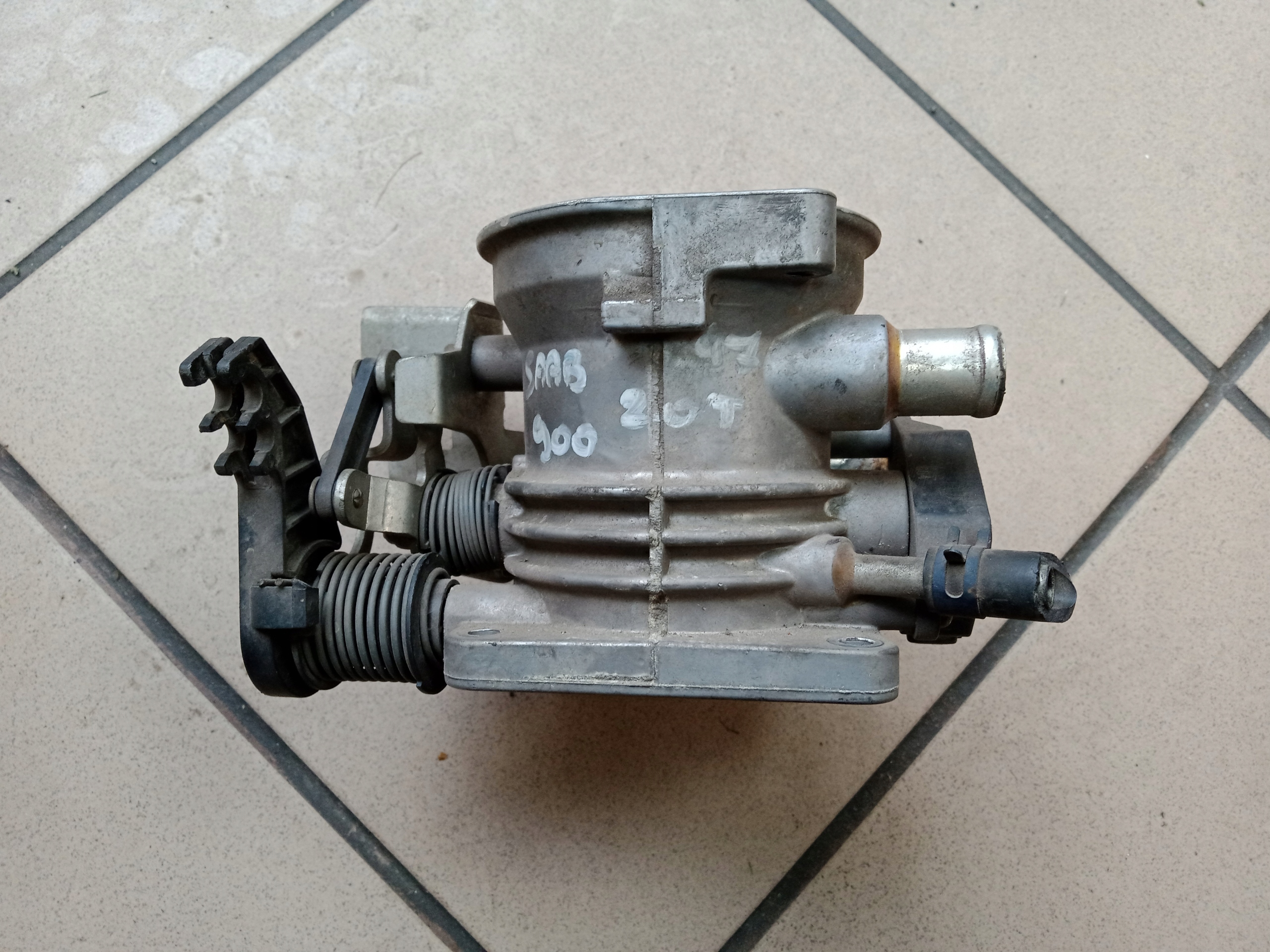 SAAB 900 2 II 9-3 9-5 2,0T PRZEPUSTNICA 9166596