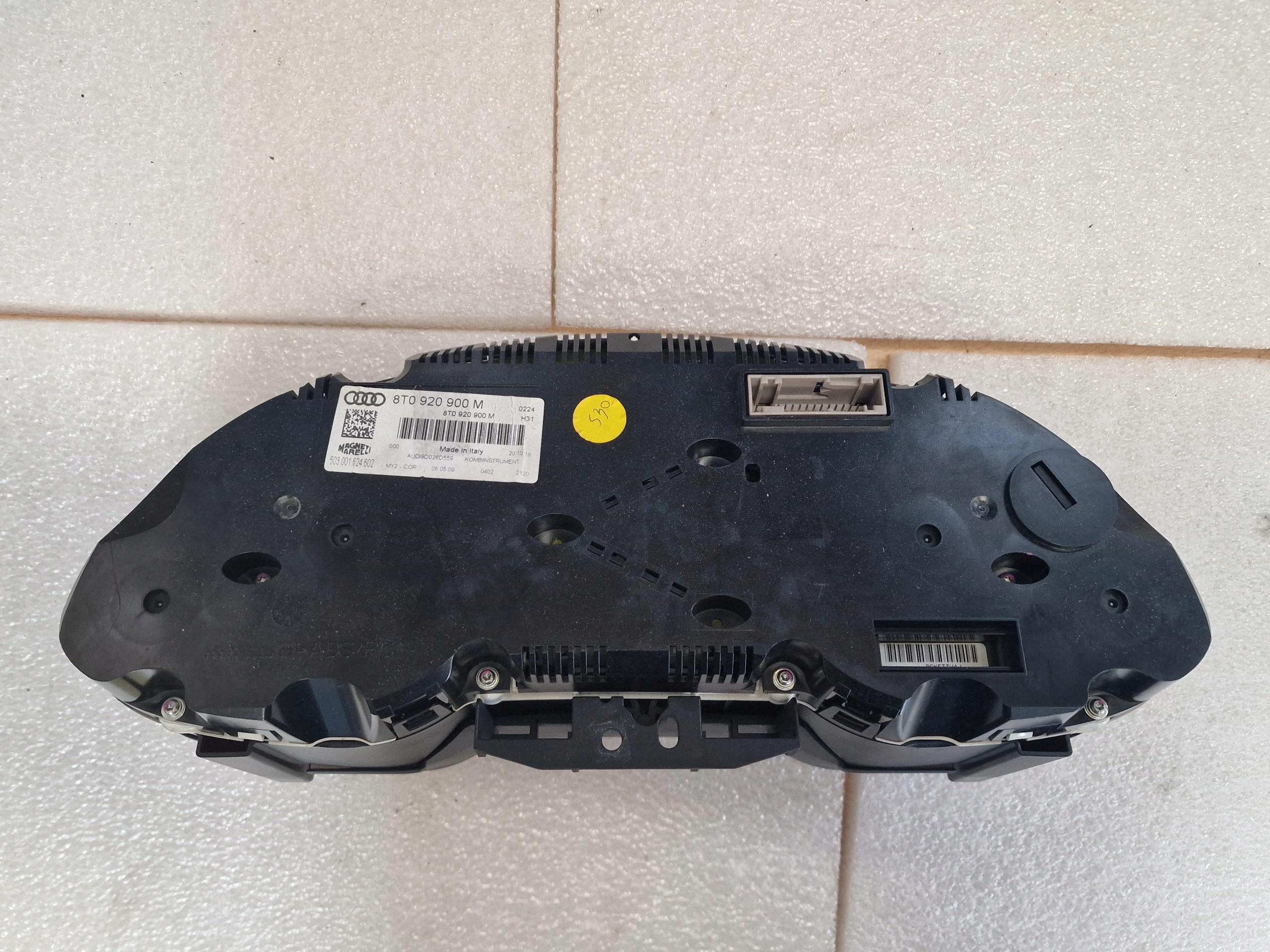 dials AUDI A5 8T 2009 8T0920900M