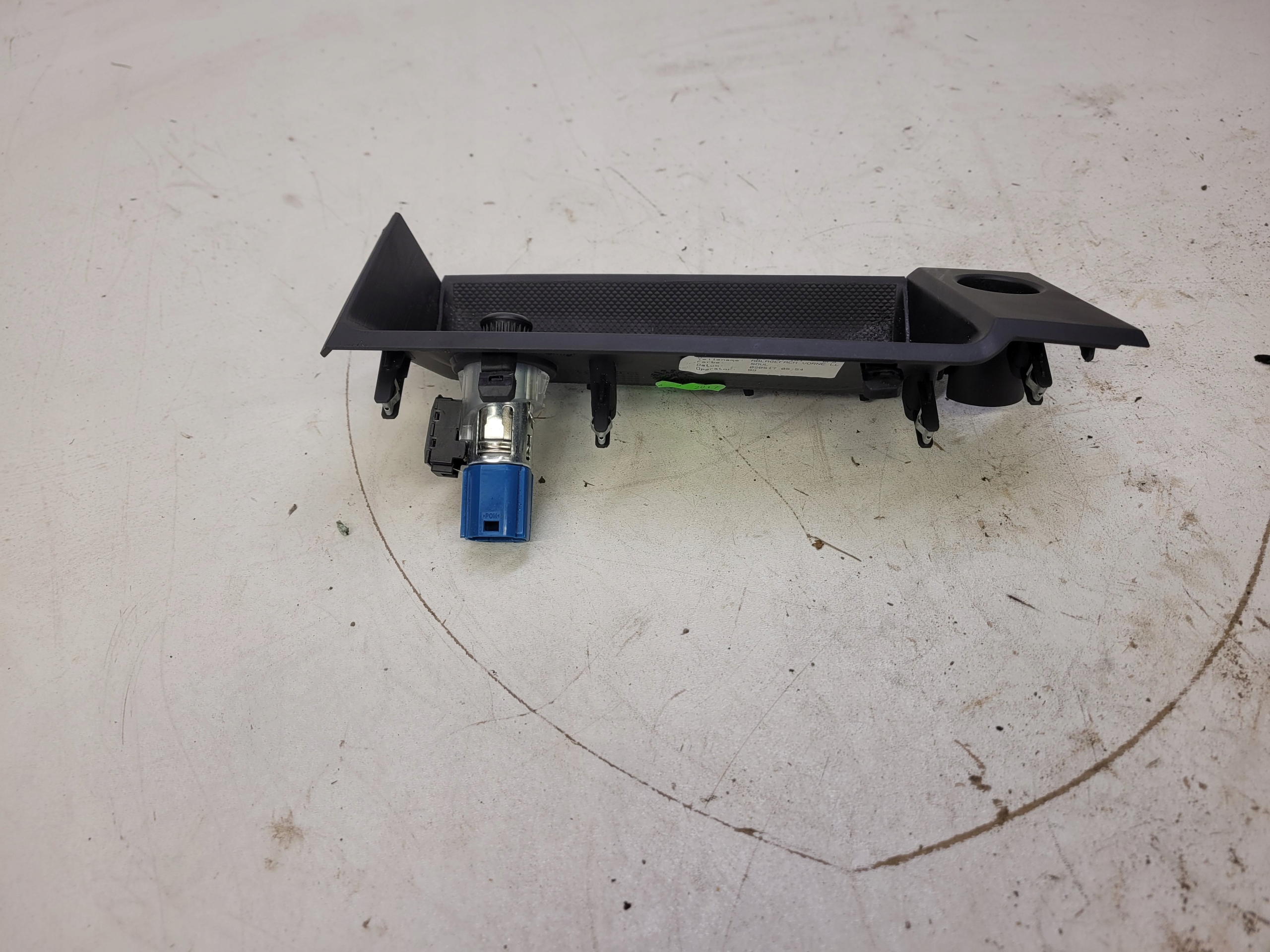 Abdeckung, Hutablage TUNELU SRODKOWEGO AUDI A4 B9 8W1864131