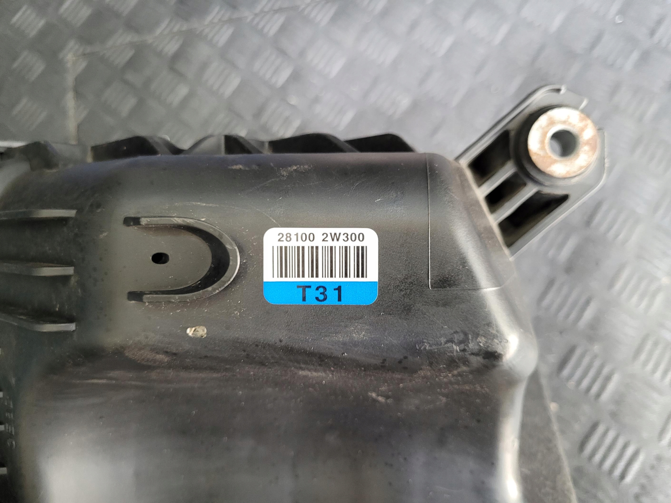 Gehäuse filter luft 28100-2W300 HYUNDAI SANTA FE III 2.2 D CRDI