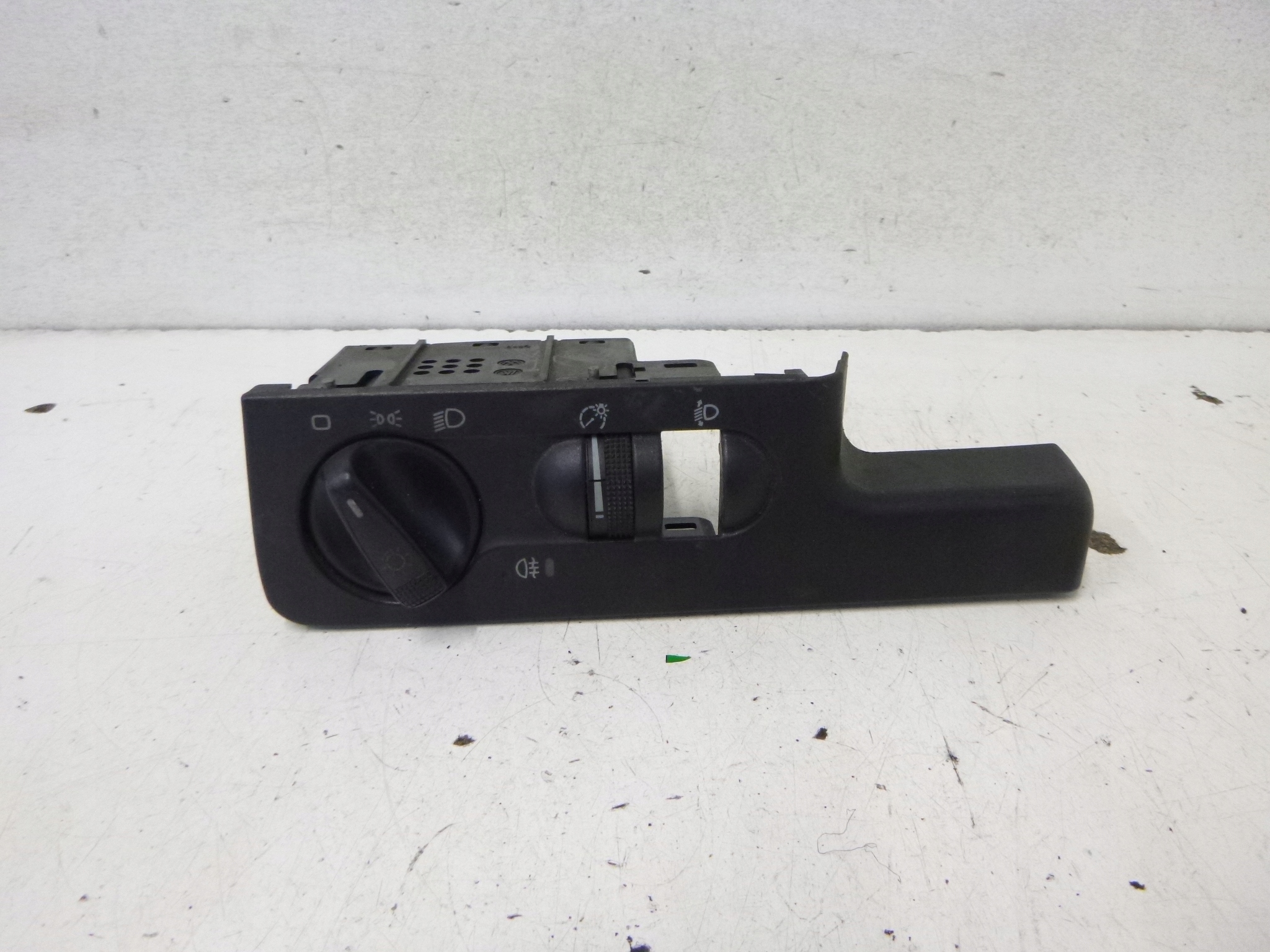 light switch VW Passat B4 1994 3A1941531E