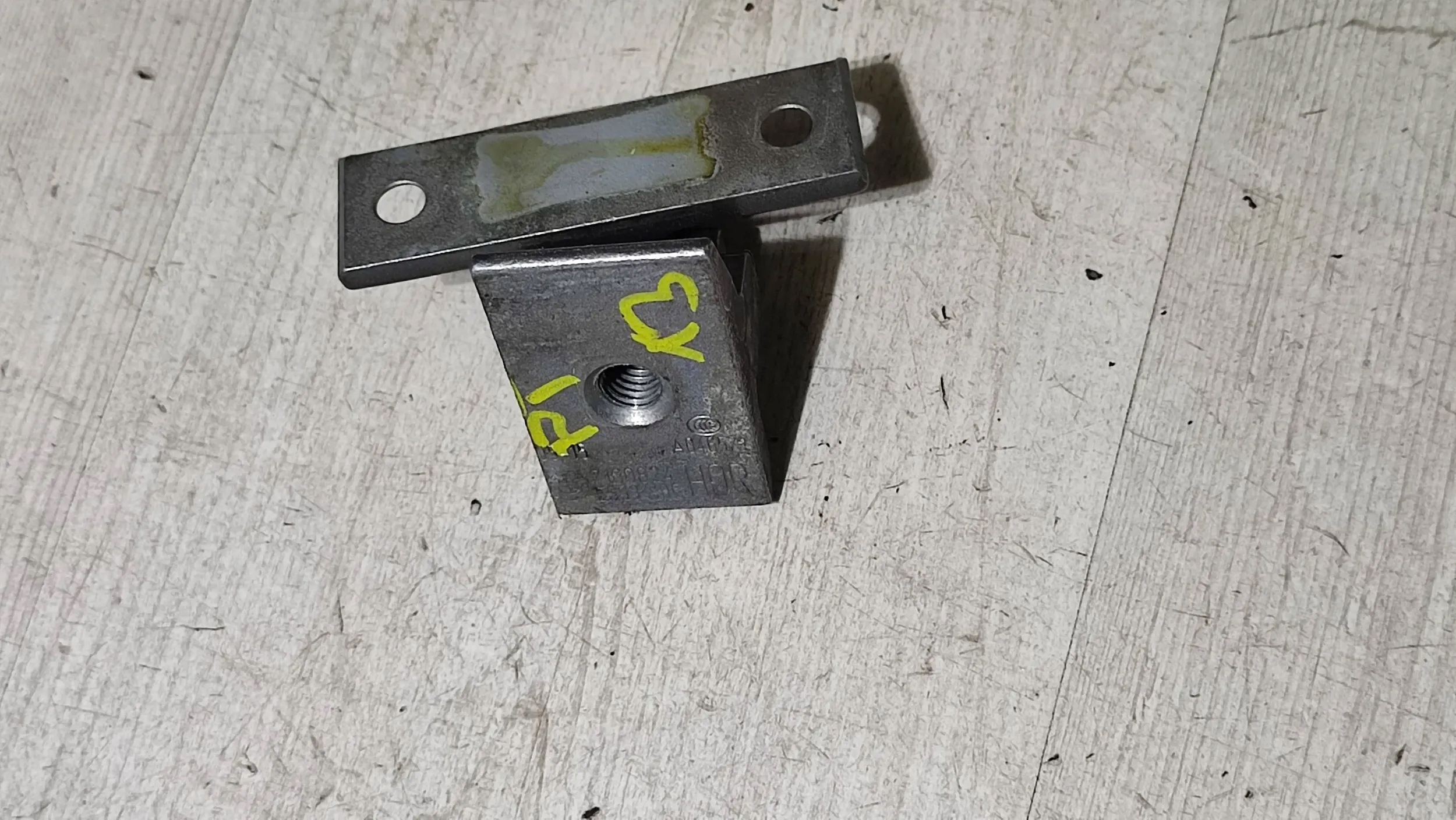 BMW X3 F25 15r 2.0d hinge upper door right rear part