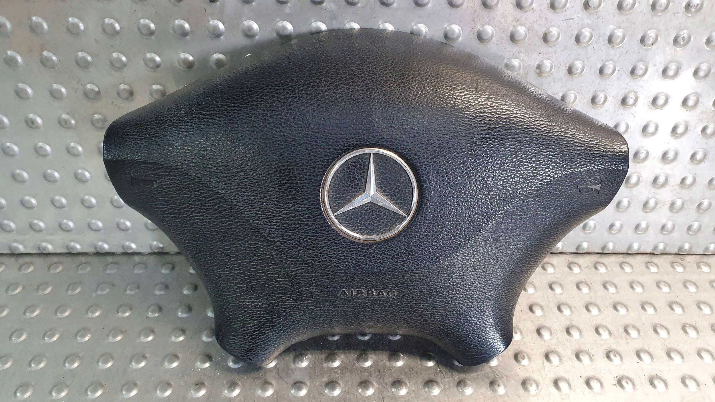 Airbag Deckel AIRBAG MERCEDES SPRINTER W906 06- A9068601202