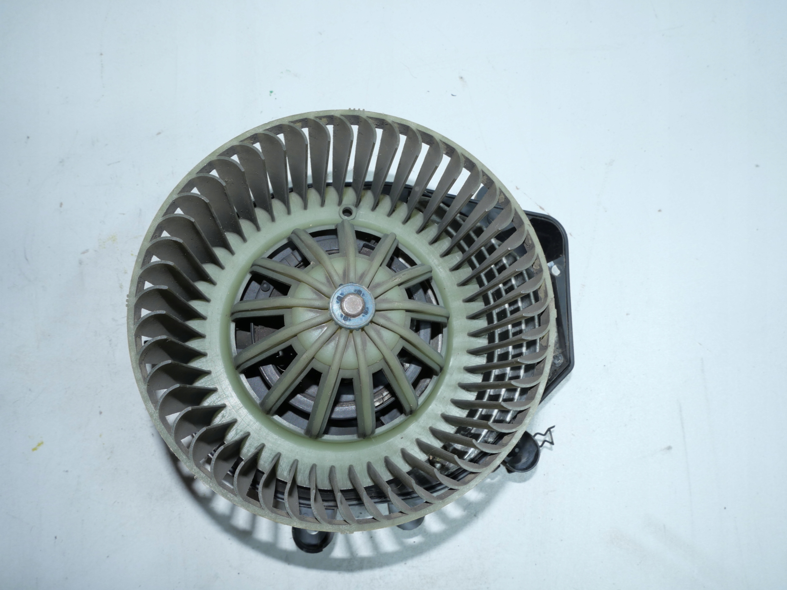 VW PASSAT B5 fan of the heating heating 8D1820021