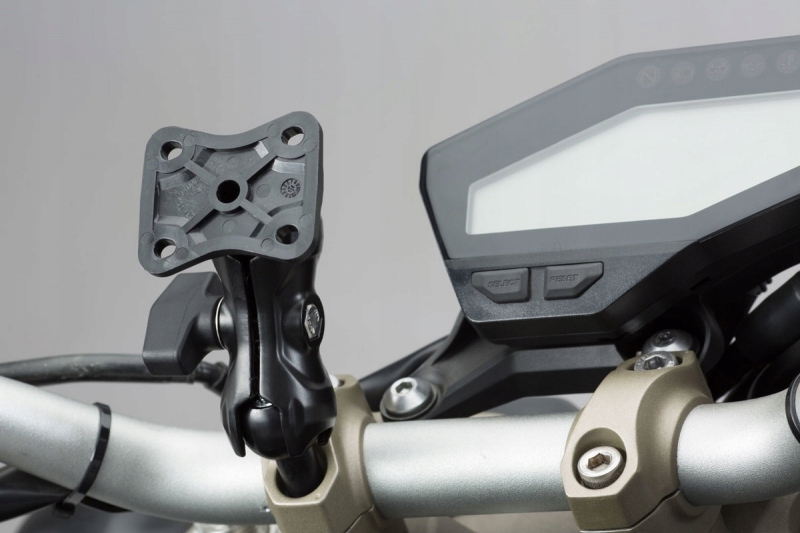 Guľový Držiak Gps Ram M8 Sw-motech Čierny