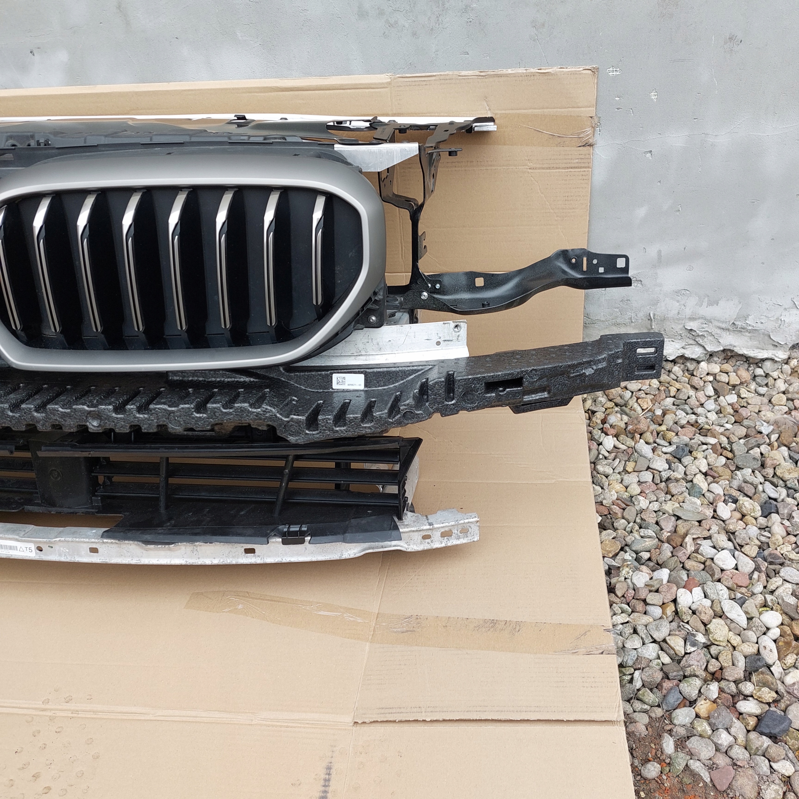 BMW 5 G30 G31LCI LIFT M-PAKIET PAS PRZEDNI WZMOCNIENIE BELK Typ samochodu Samochody osobowe