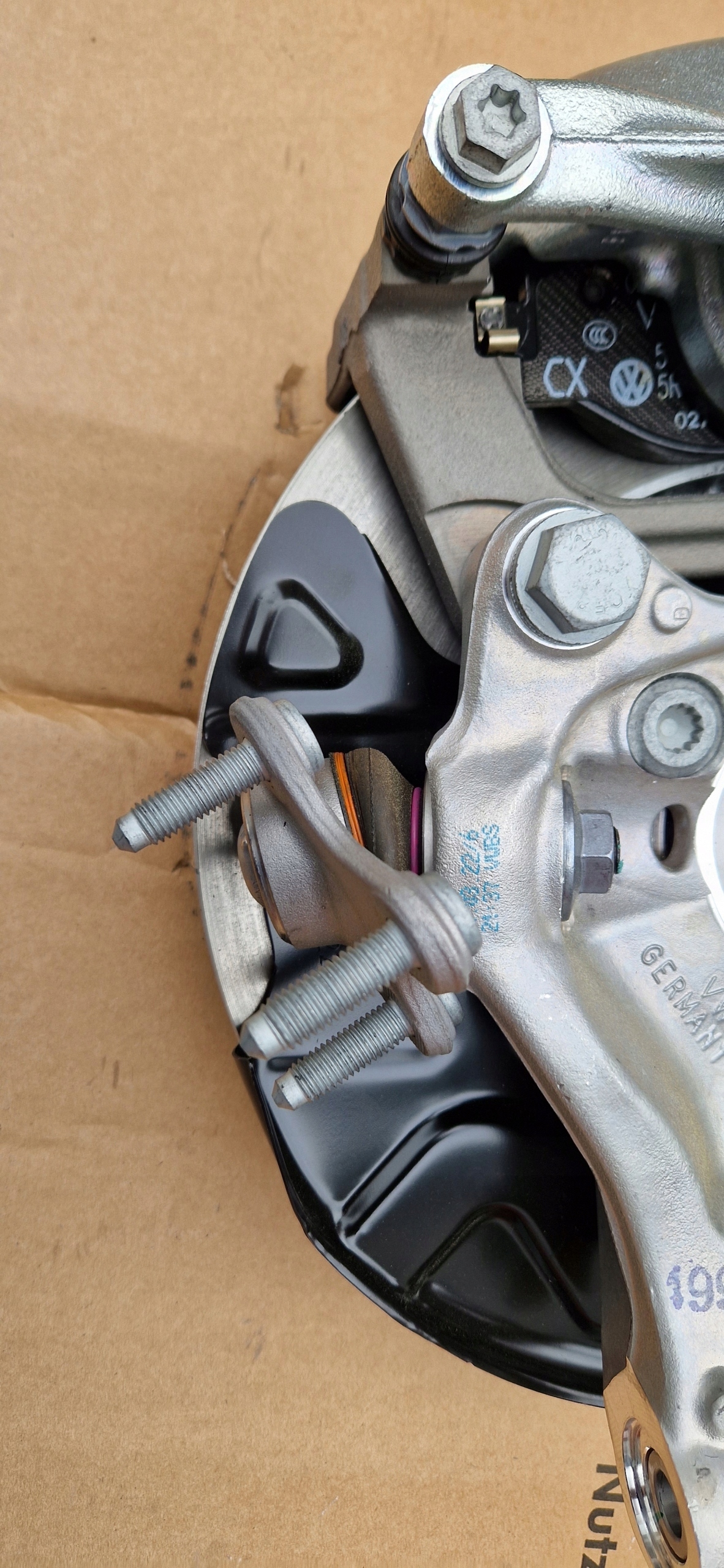 swing caliper disc TIGUAN 2020- 1.5 TSI new