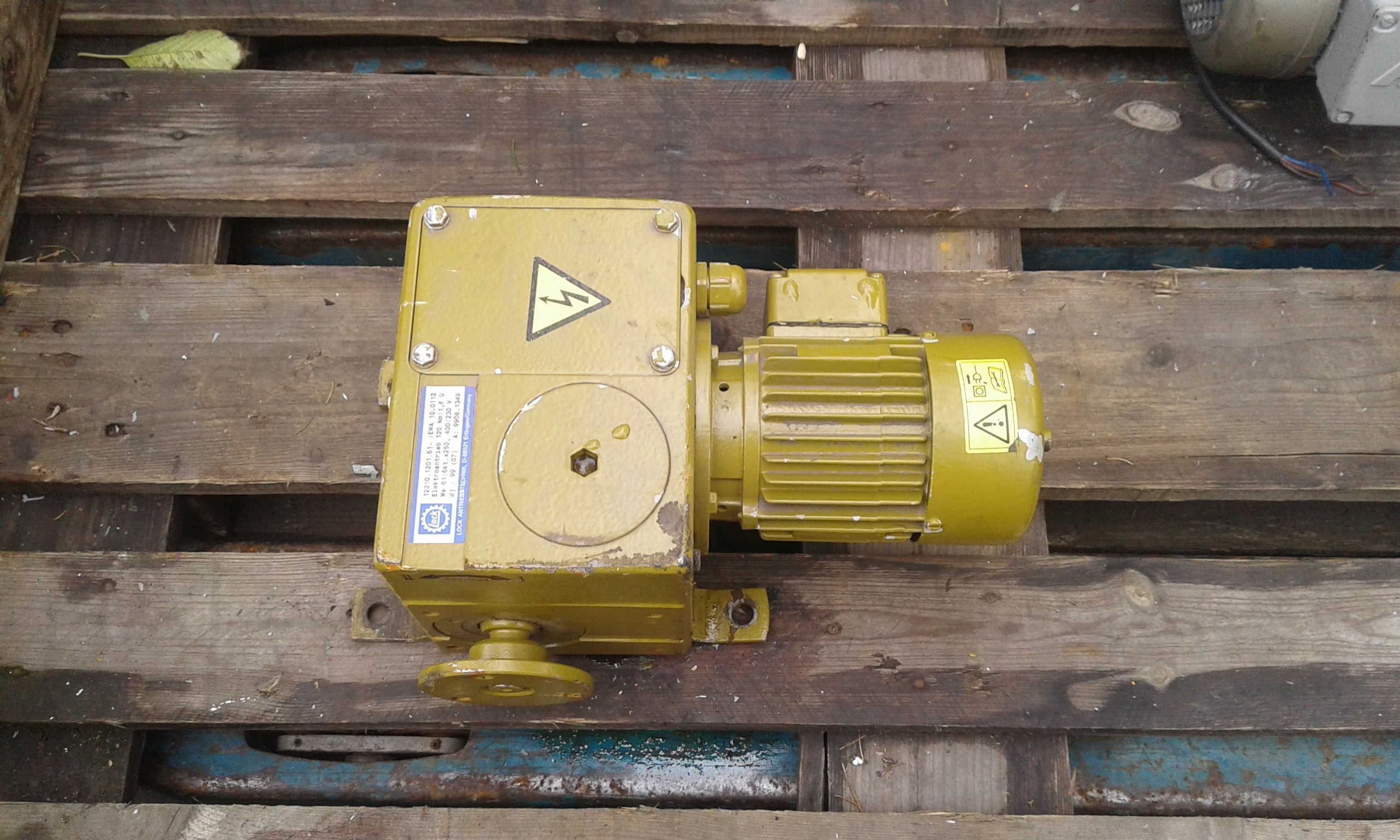 silnik elektryczny 0,2 kw motoreduktor 1 obr