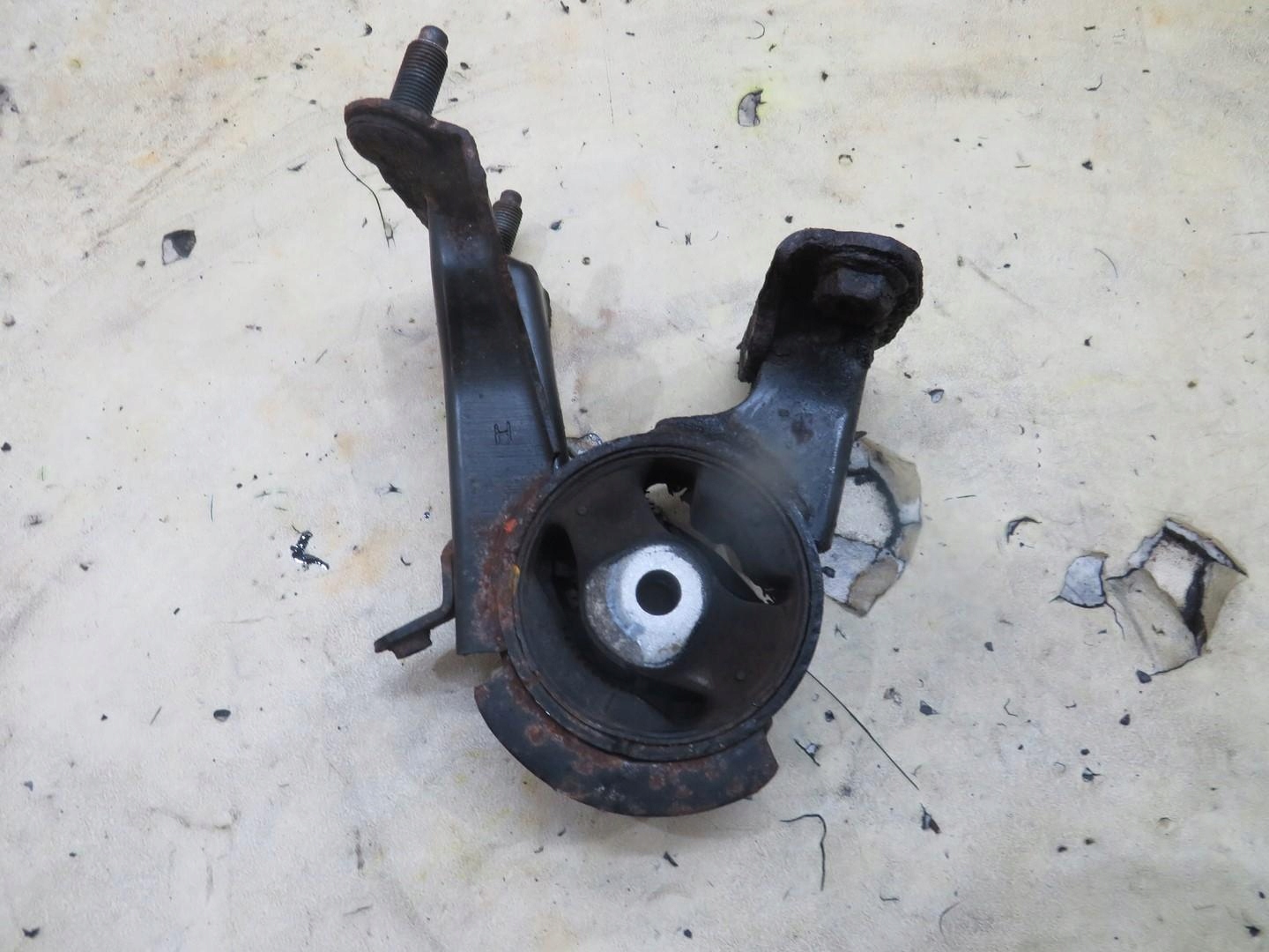 ПОДУШКА ДВИГАТЕЛЯ AURIS II 1.4 D4d