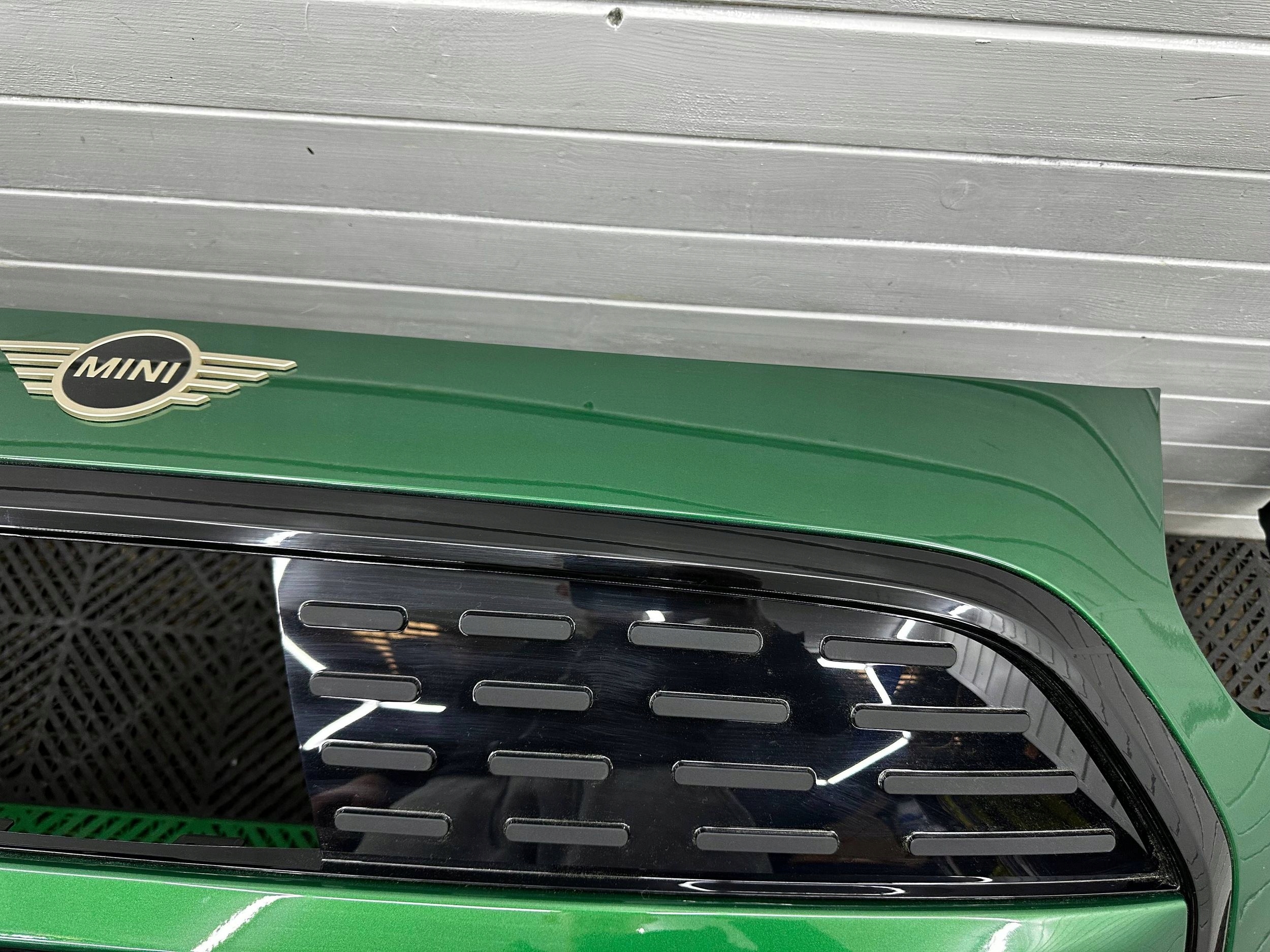 front bumper complete front Mini Countryman U25 colour WC3B