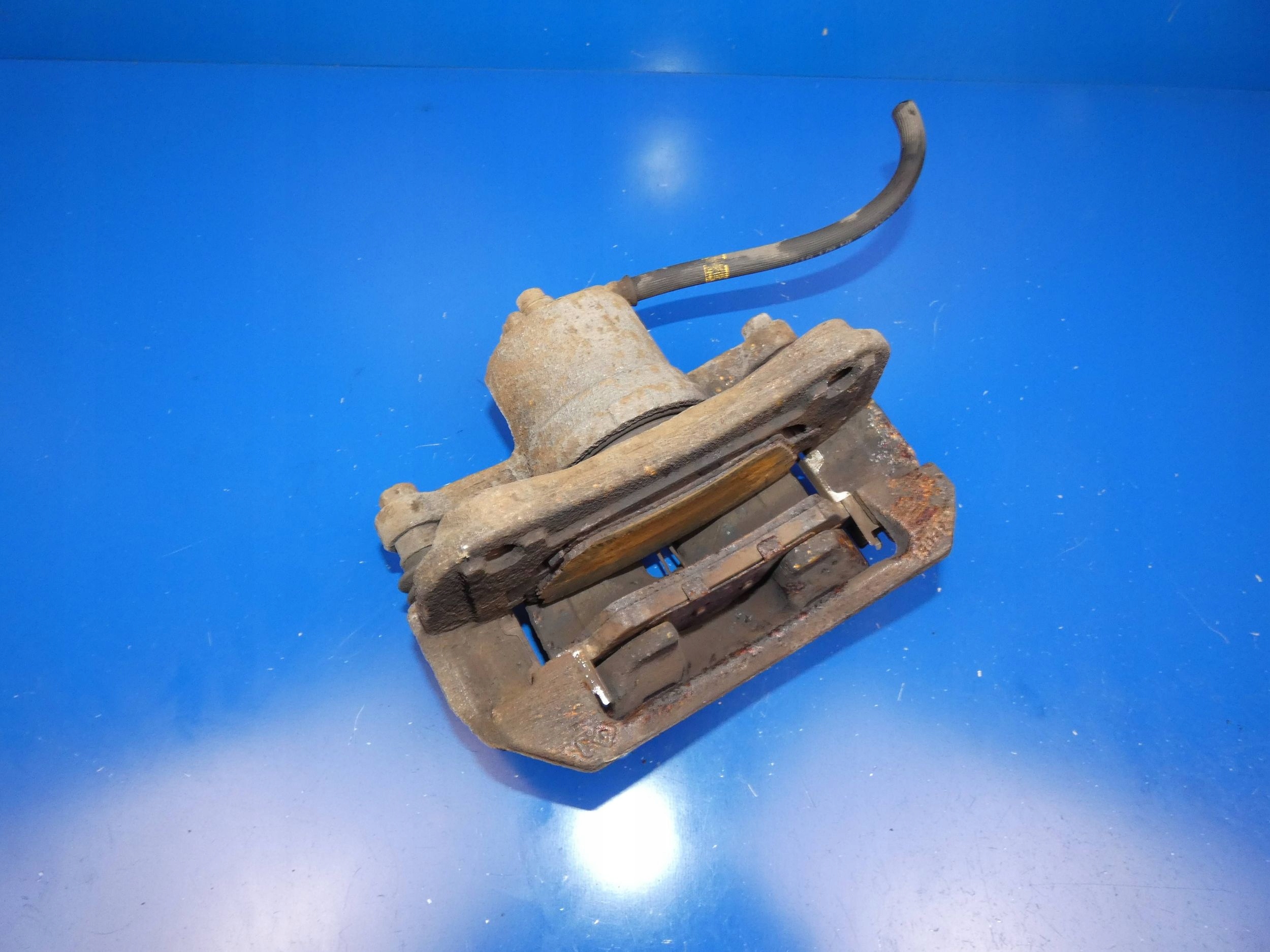 HYUNDAI I30 II caliper brake right front front