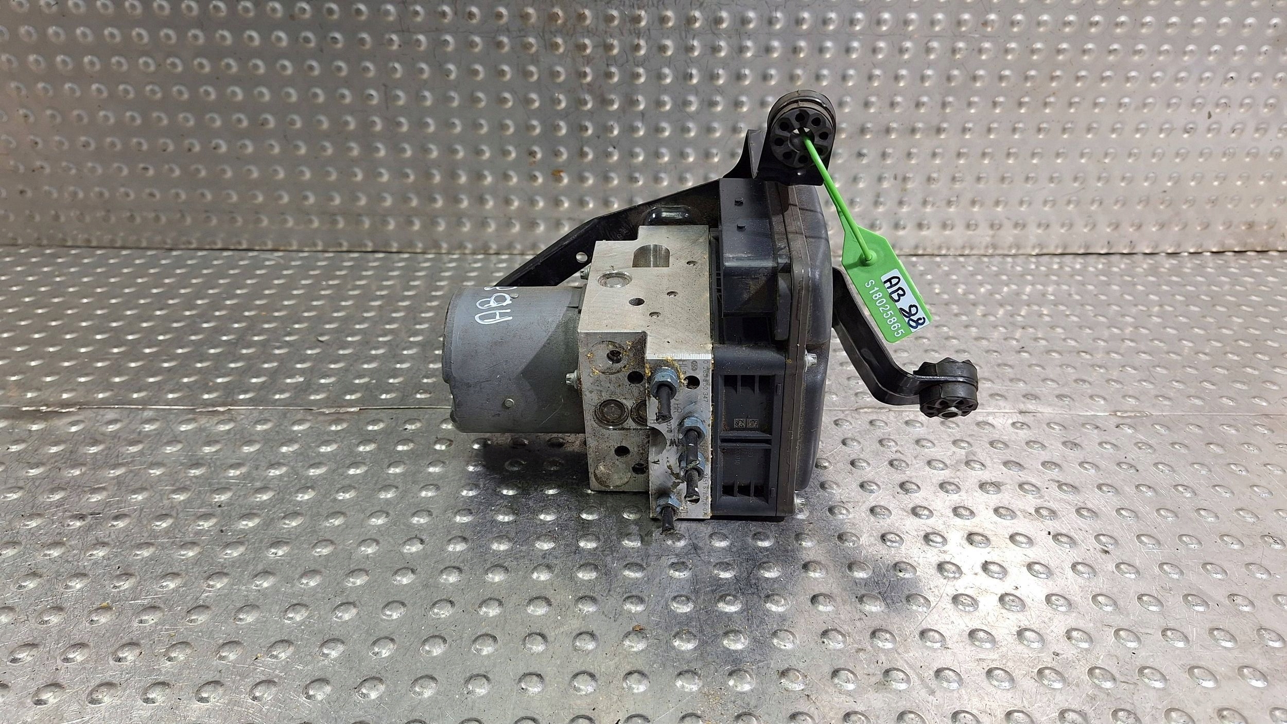 pump control unit ABS 6793488 6793492 BMW X5 E70 X6 E71