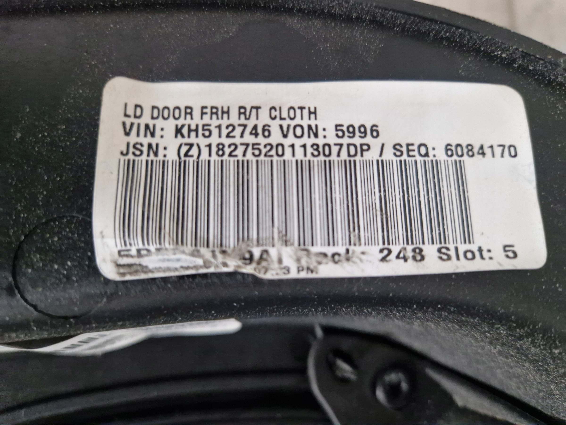 DODGE CHARGER 2019- side door right front leather 5PF041X9AI