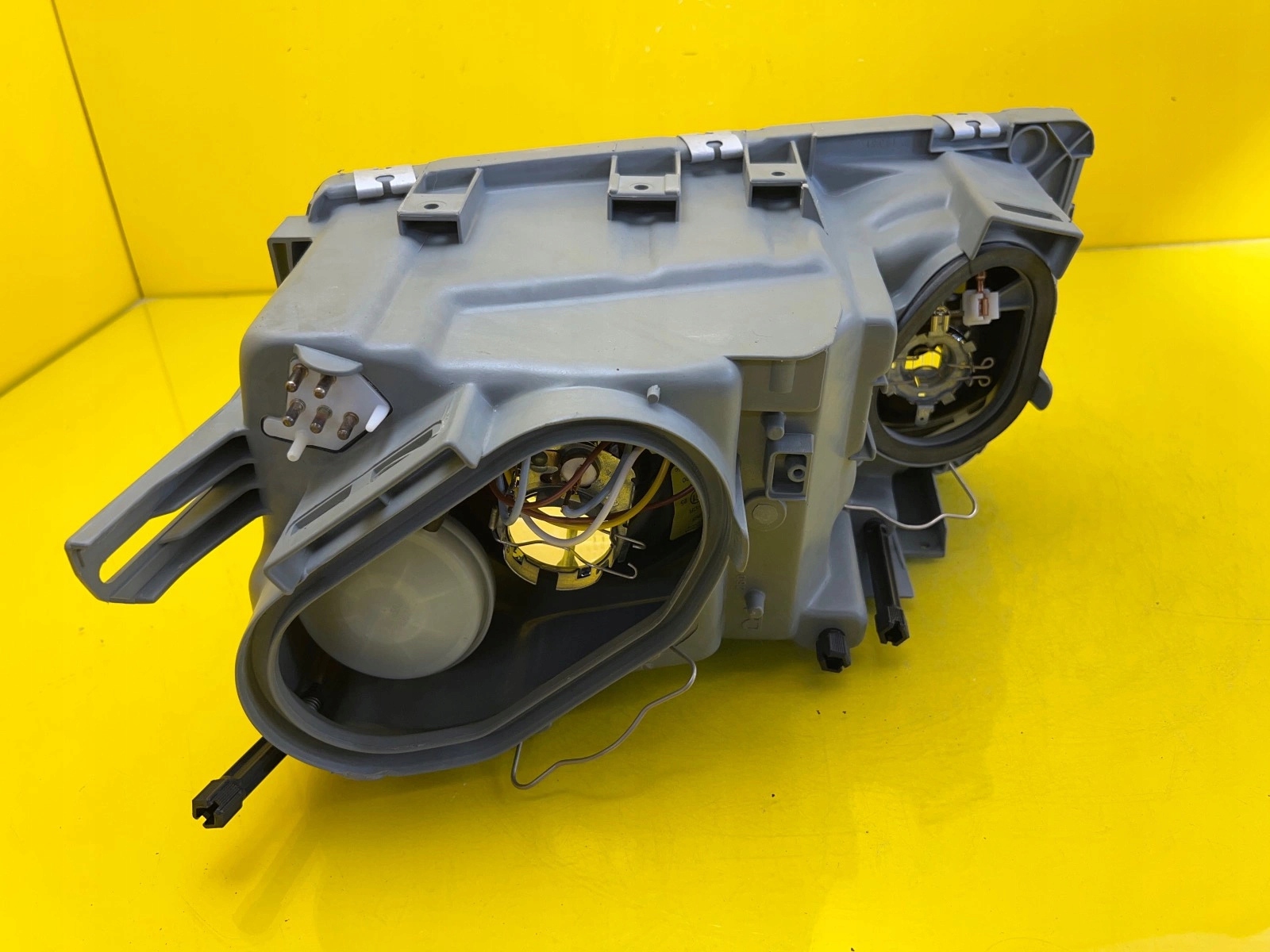 light right Mercedes W126 79-91 A1268209361