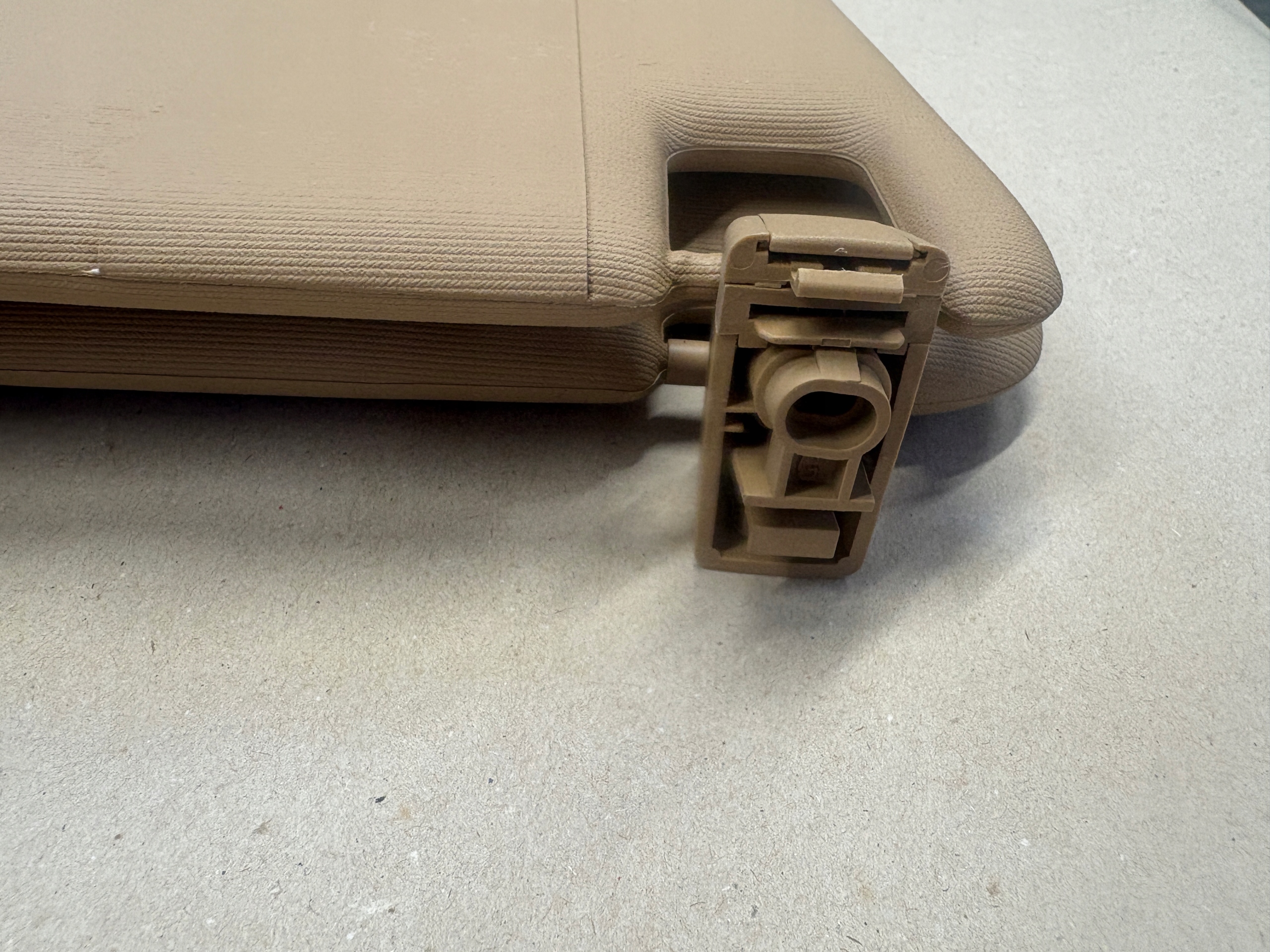 PORSCHE CAYENNE 7P 92A cover PRZECIWSLONECZNA left