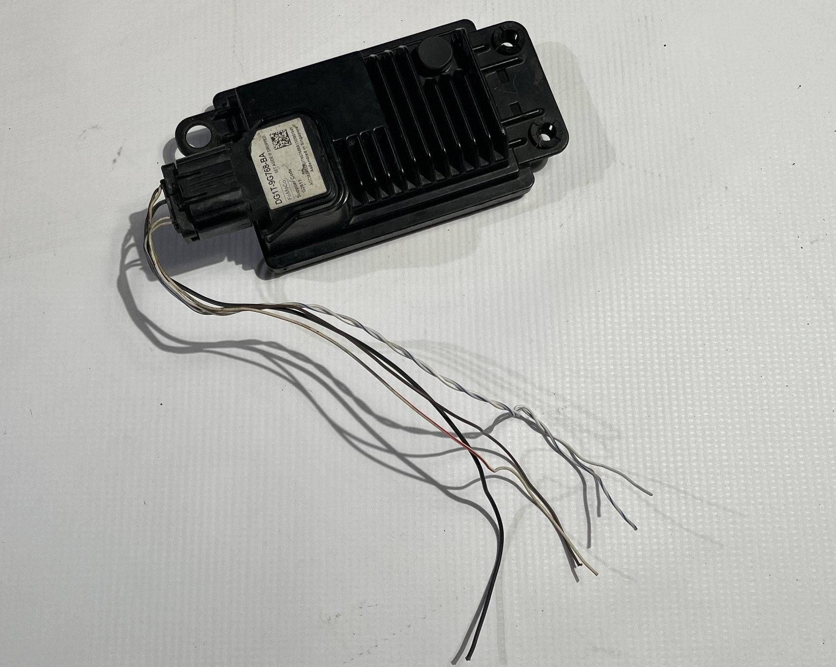 Radar Sensor tempomatu aktywnego distronic Ford Flex 2013