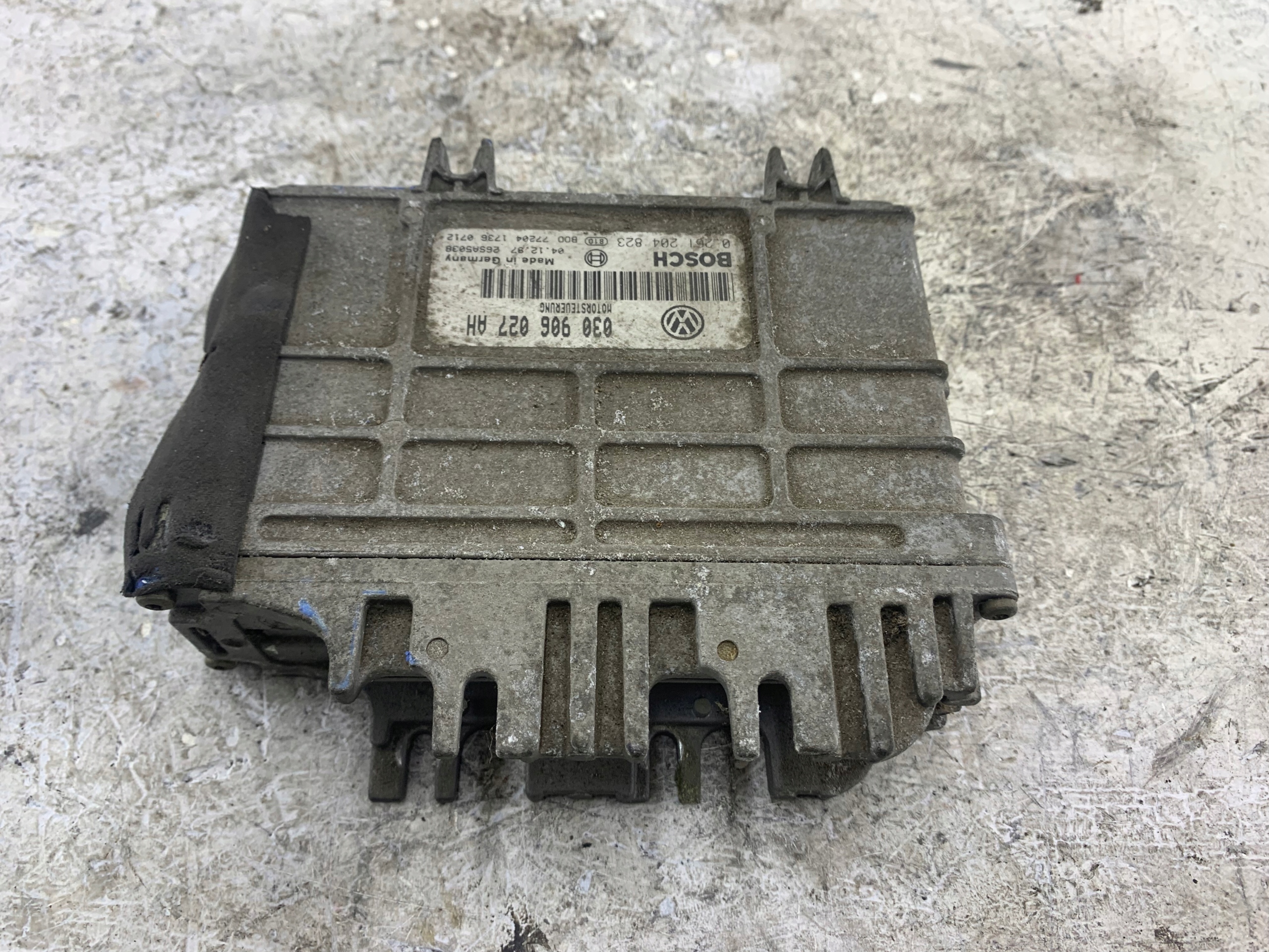 VW LUPO 1.0 control unit of the engine 030906027AH