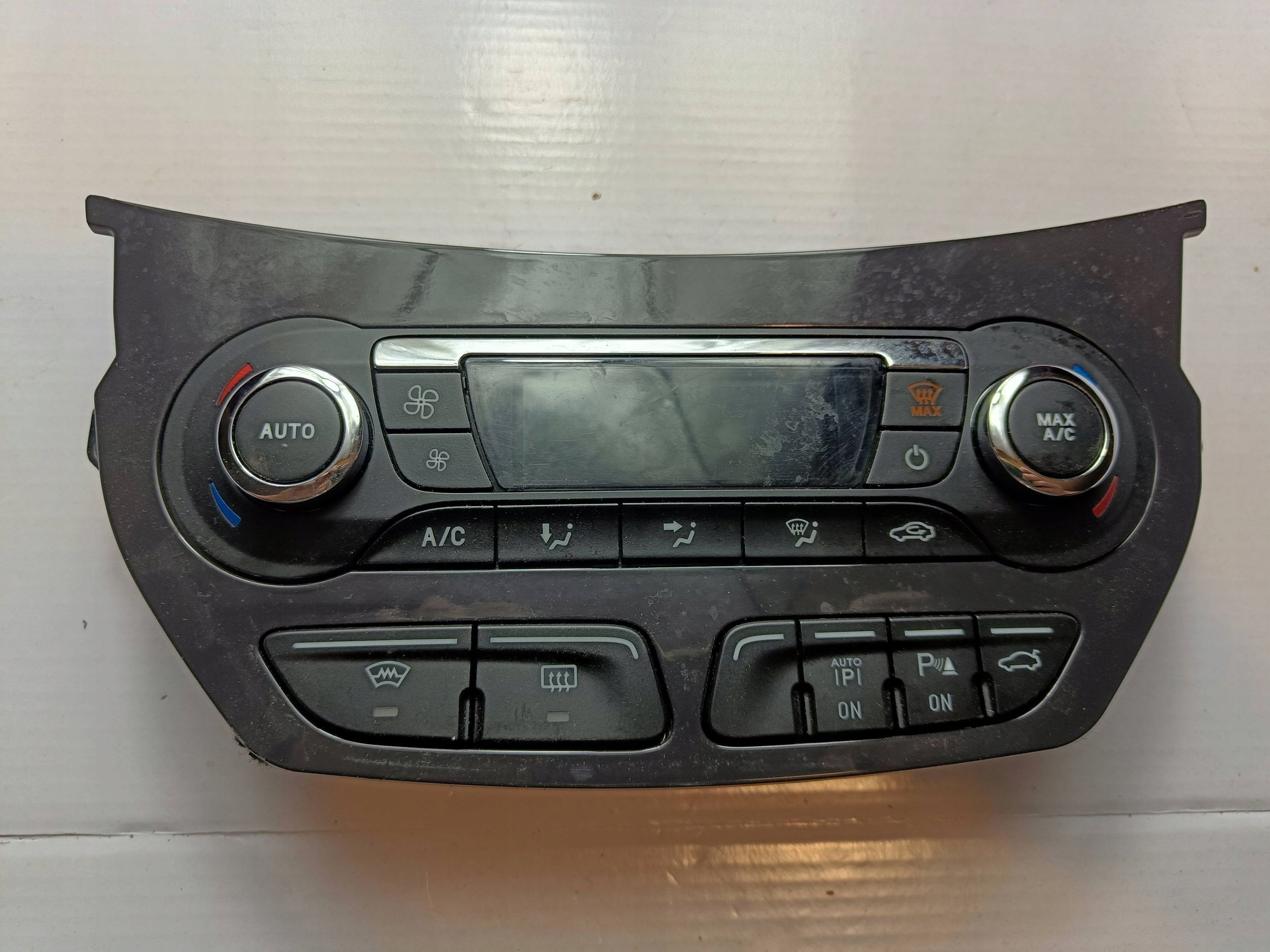 FORD KUGA MK2 2014 Unite commande clima Commandes du capot Vitres