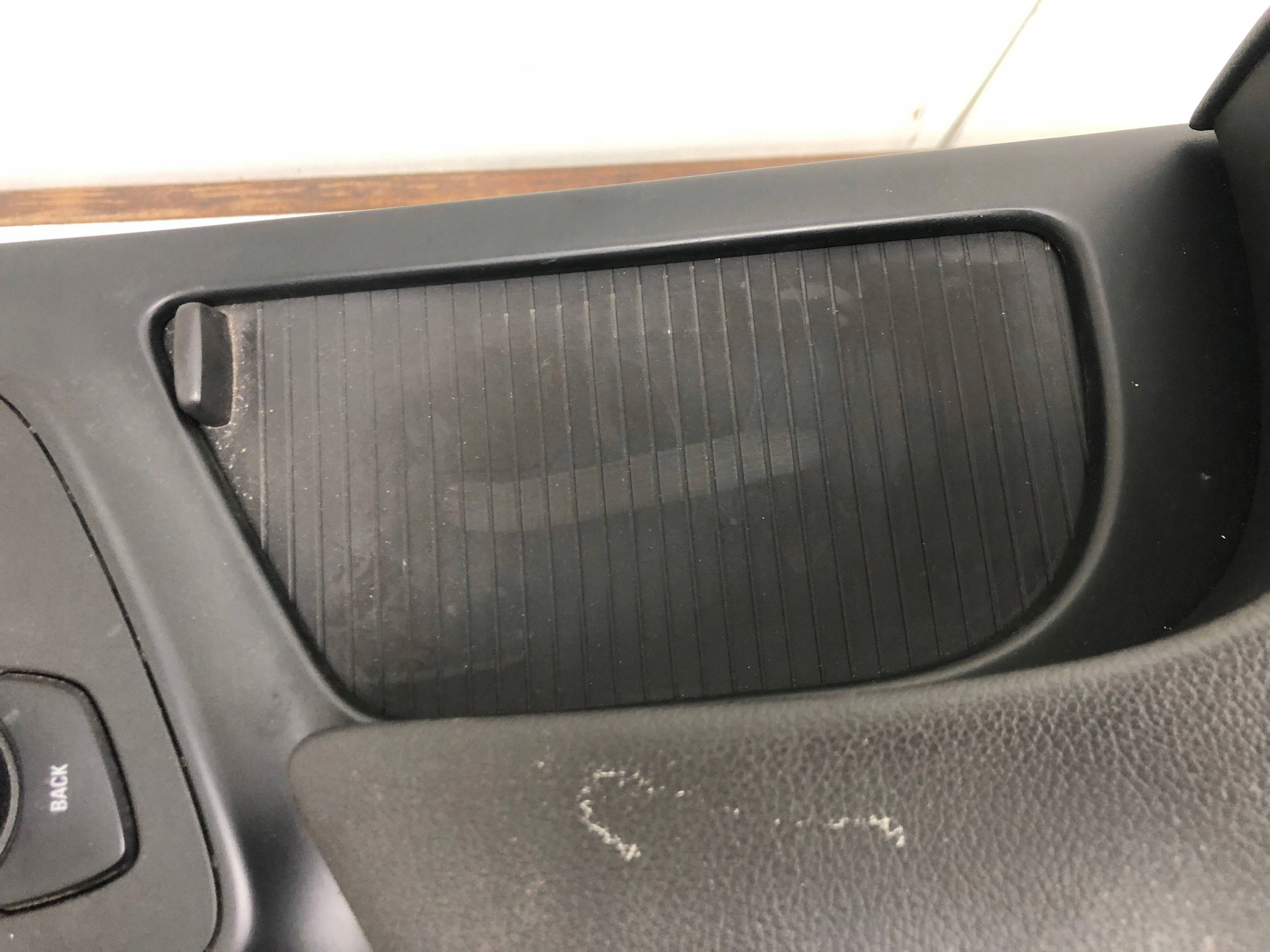 тунель середина opel INSIGNIA A универсал