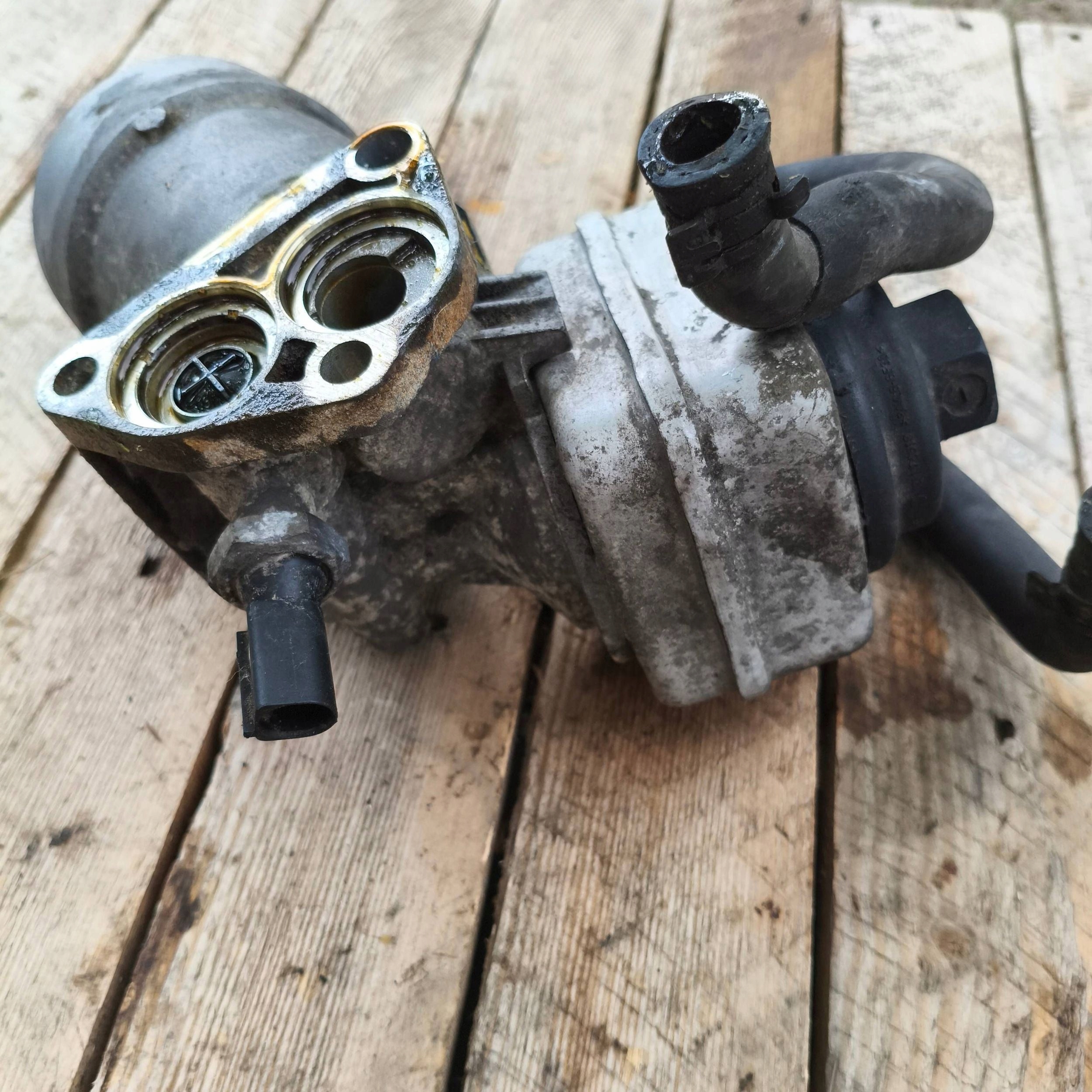 oil filter holder VW Sharan 2004 2.8 VR6 AYL