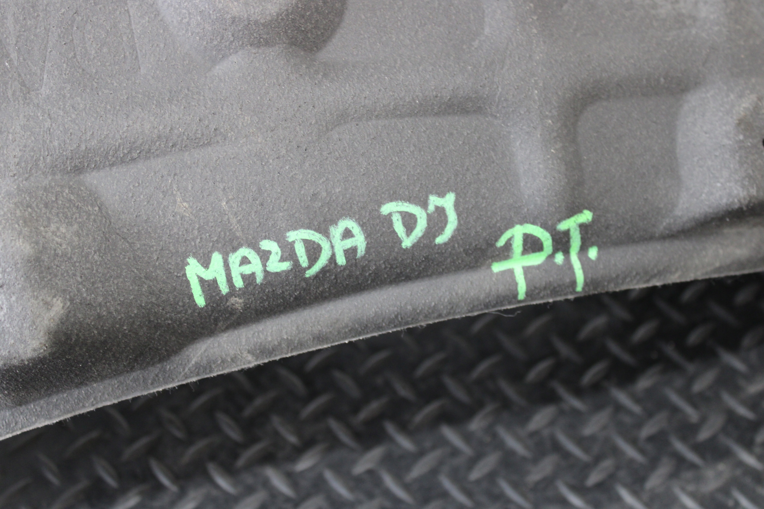 mudguard right rear part MAZDA 2 DJ LIFT