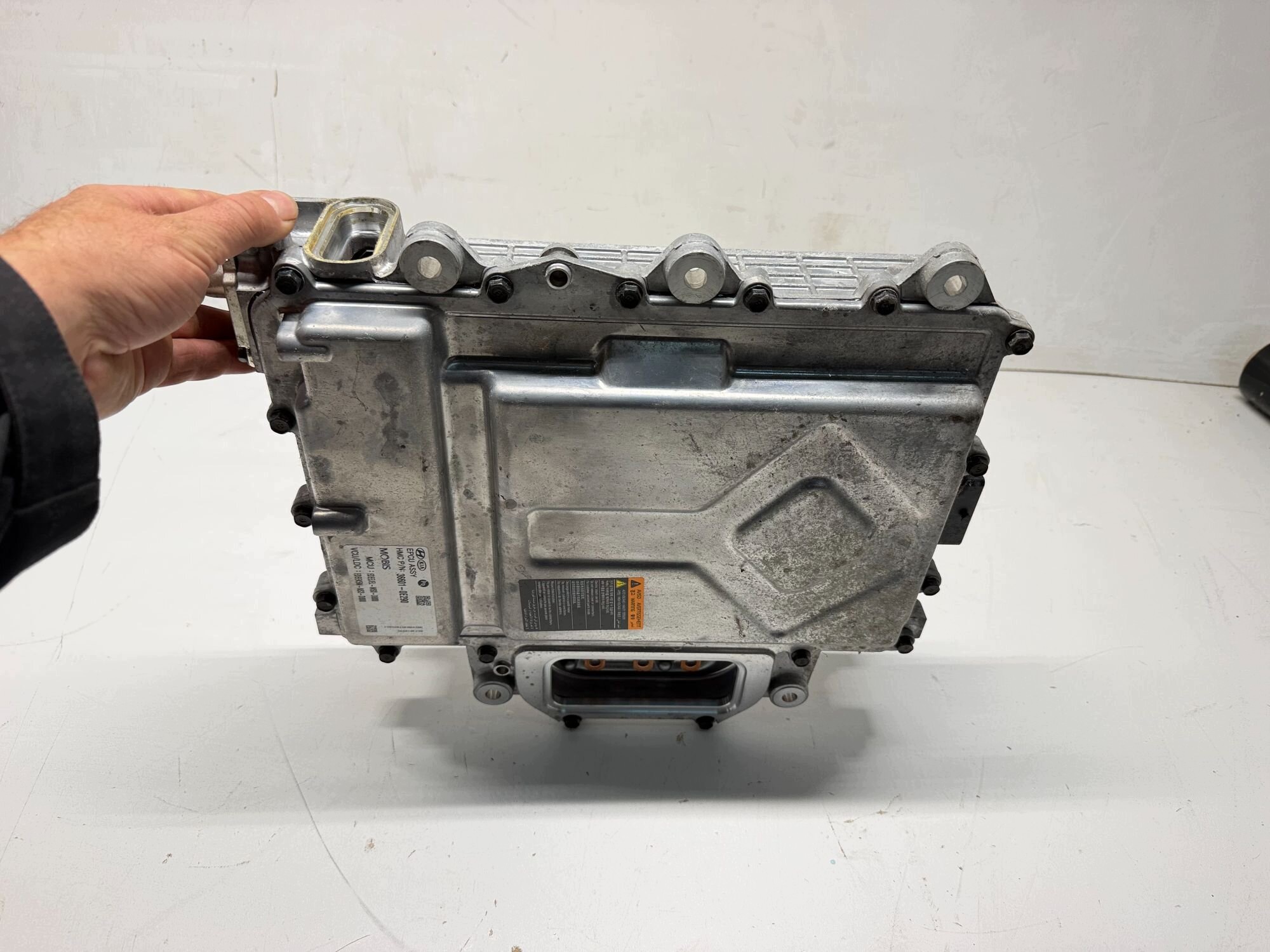INWERTER control unit air KIA NIRO EV 36601-0E290 17-22
