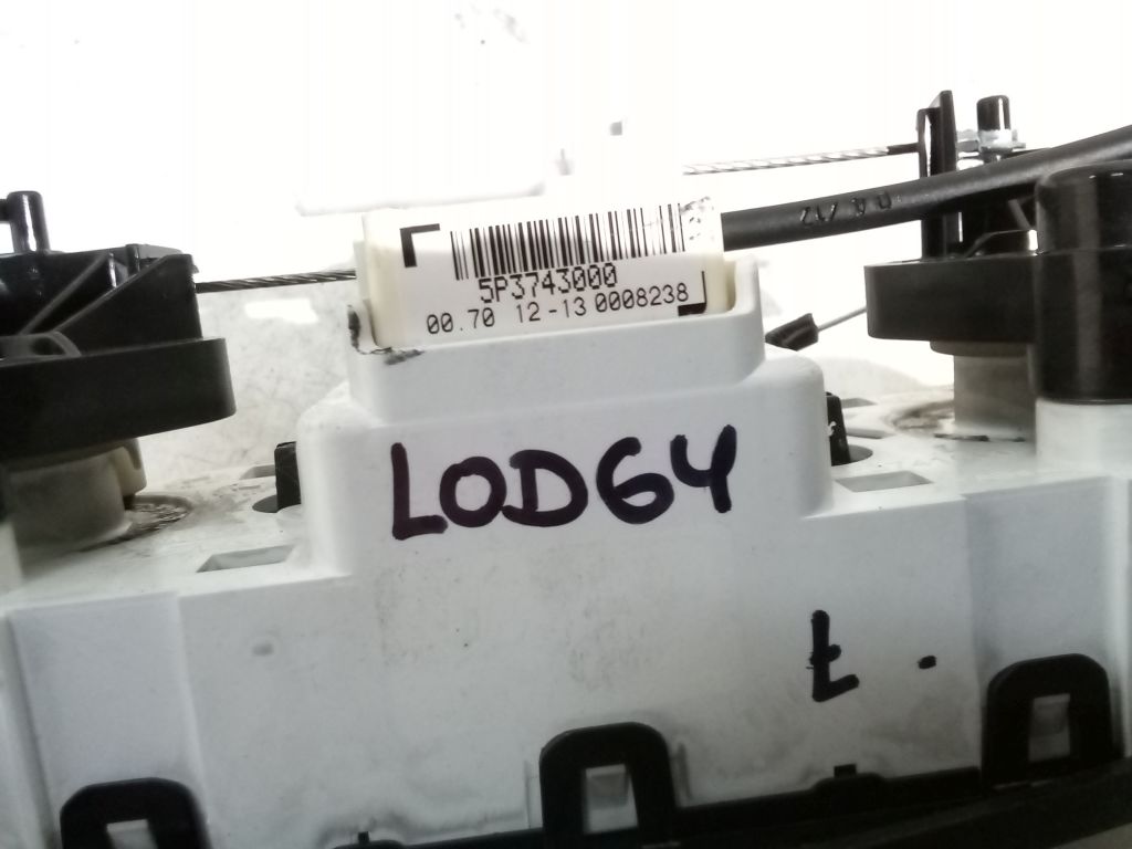 Dacia Lodgy control panel air conditioning devices 5P3743000